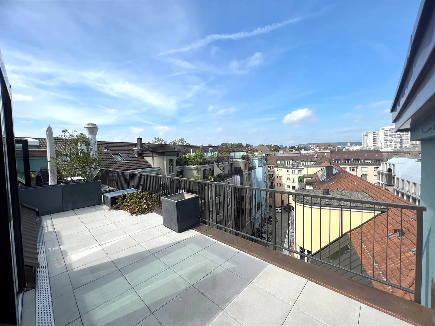 Oasi di benessere di alta qualità in una posizione residenziale di prima classe! - Foto 13 di 13