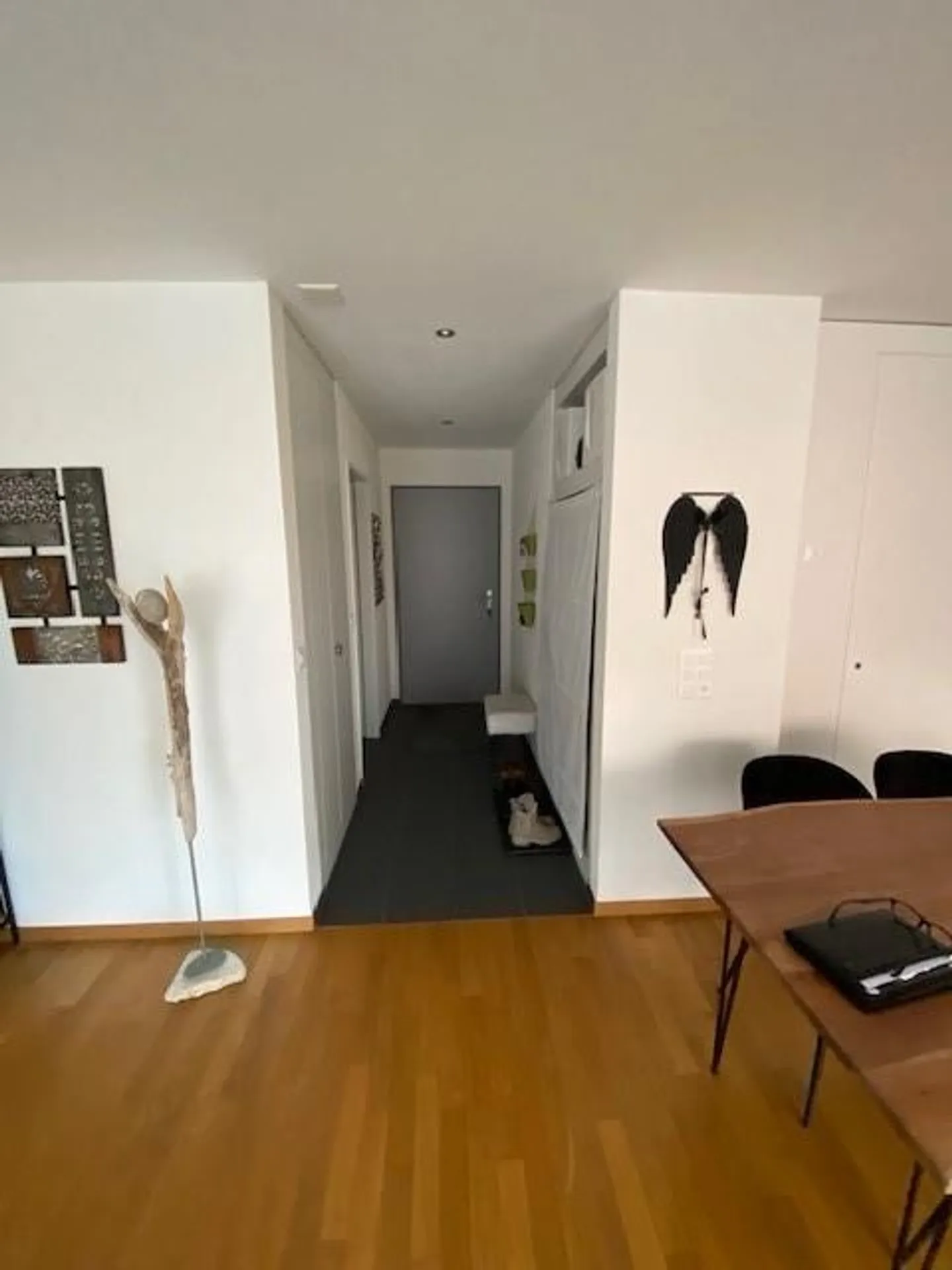 Moderne Wohnung mit Balkon - Foto 2 von 9