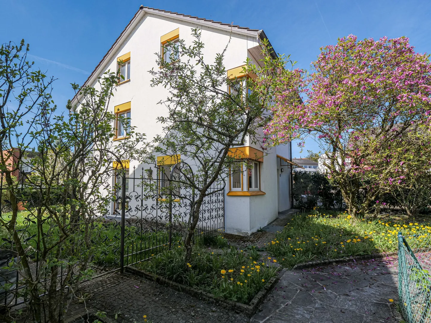 Maison parfaite pour une famille - Photo 2 sur 11