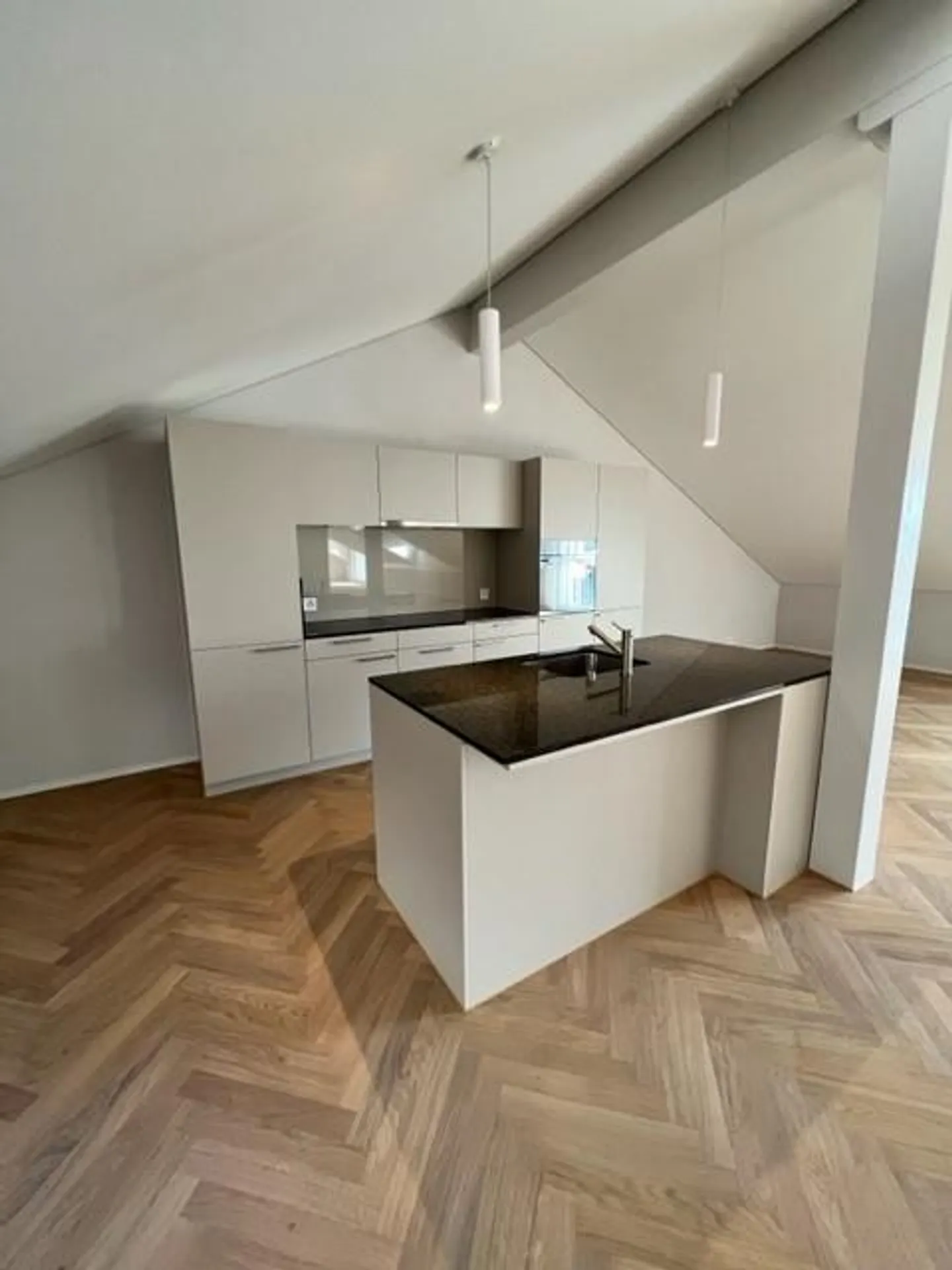 Loft de luxe - Locataire recherché immédiatement ! - Photo 4 sur 13