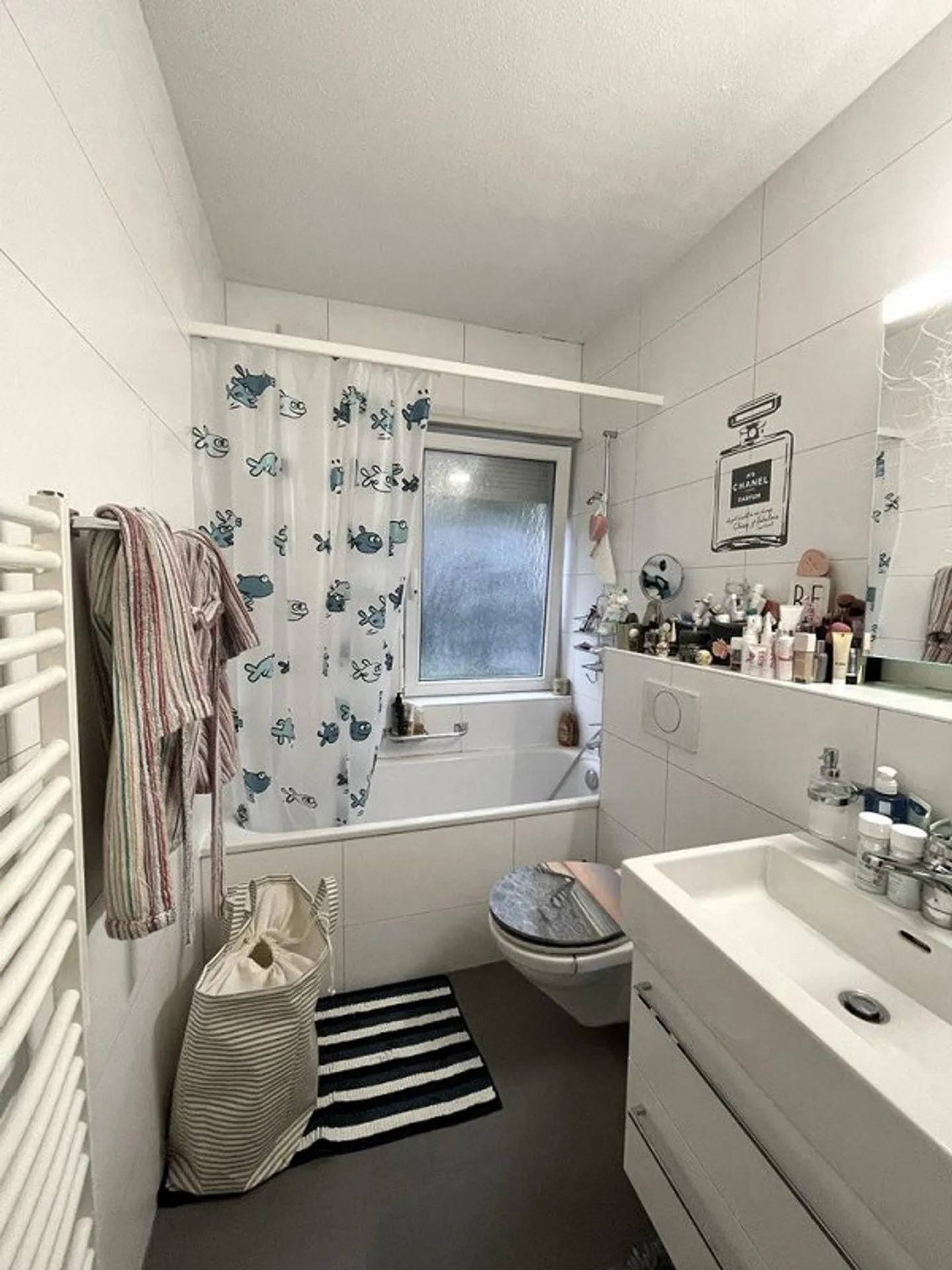 Bijou au Zürichberg, appartement moderne avec coin salon dans le jardin - Photo 4 sur 7