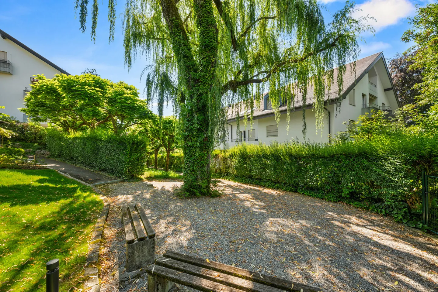 Appartement Charmant avec Jardin - Photo 2 sur 4