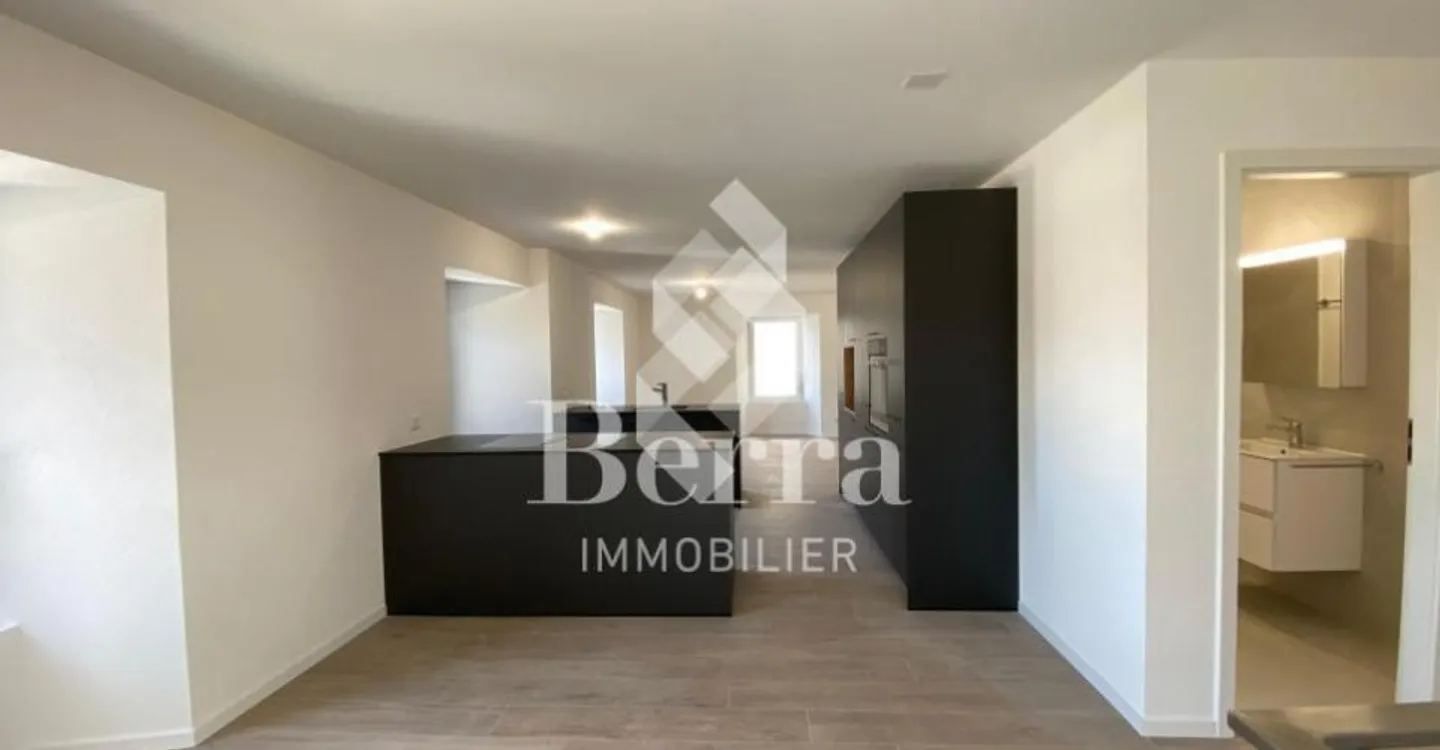 Duplex mit 4,5 Zimmern + Grundstück von 405 m2 - Foto 6 von 13