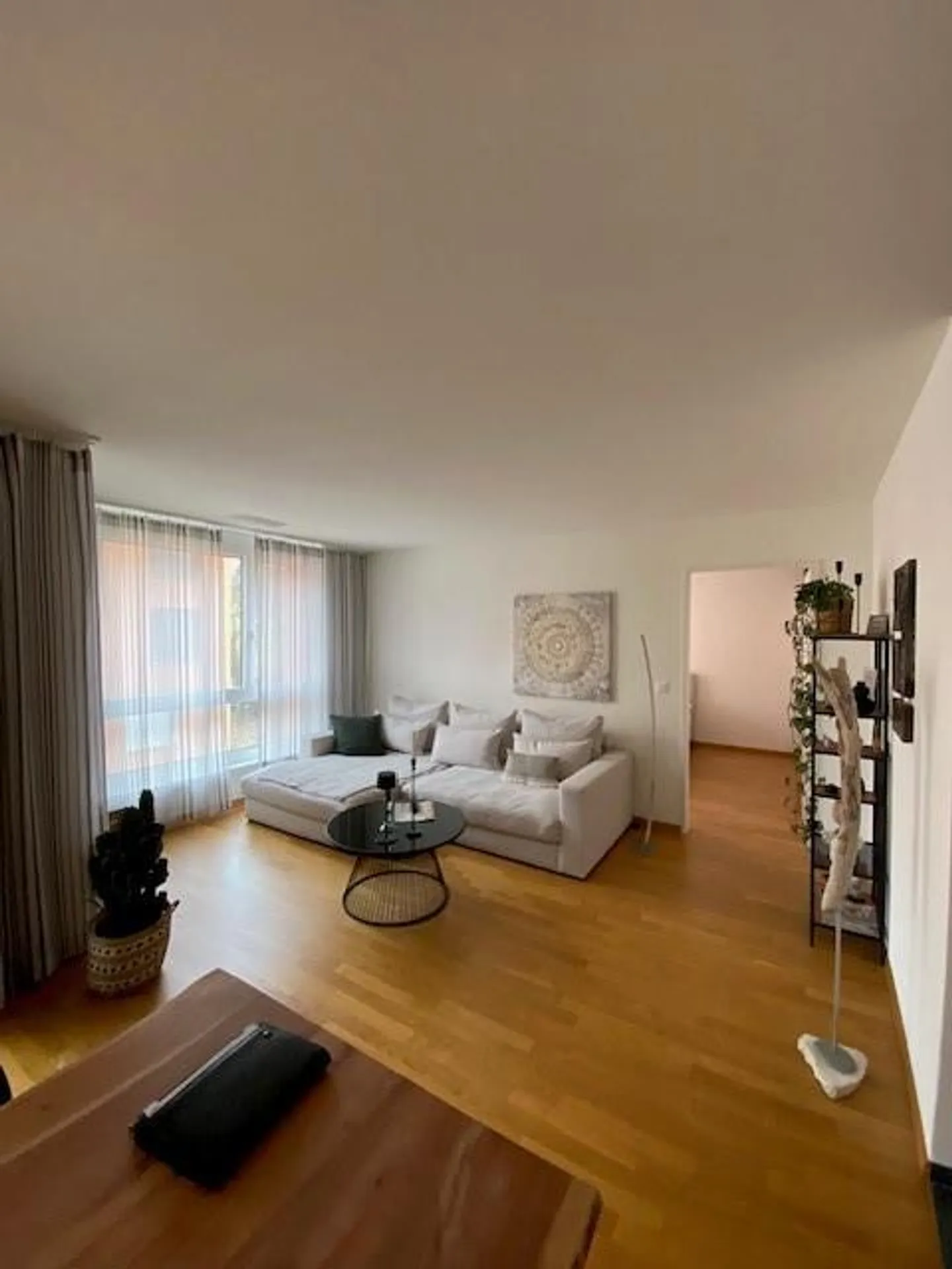 Moderne Wohnung mit Balkon - Foto 6 von 9