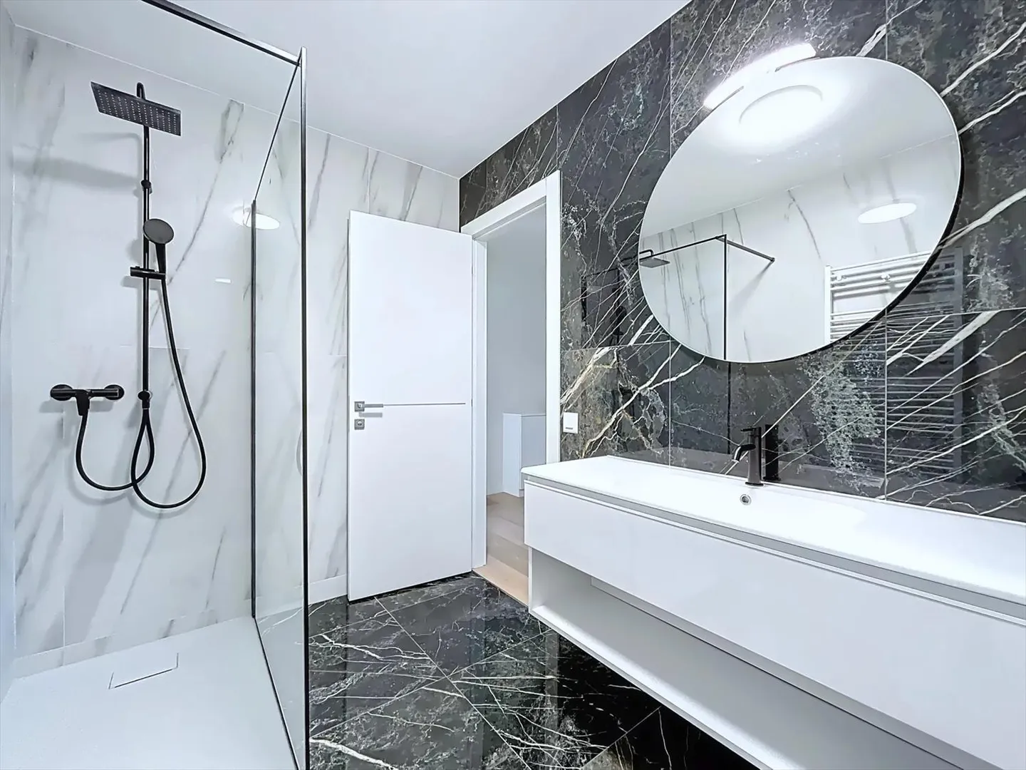 Prächtige und helle Einzelvilla! - Foto 10 von 13