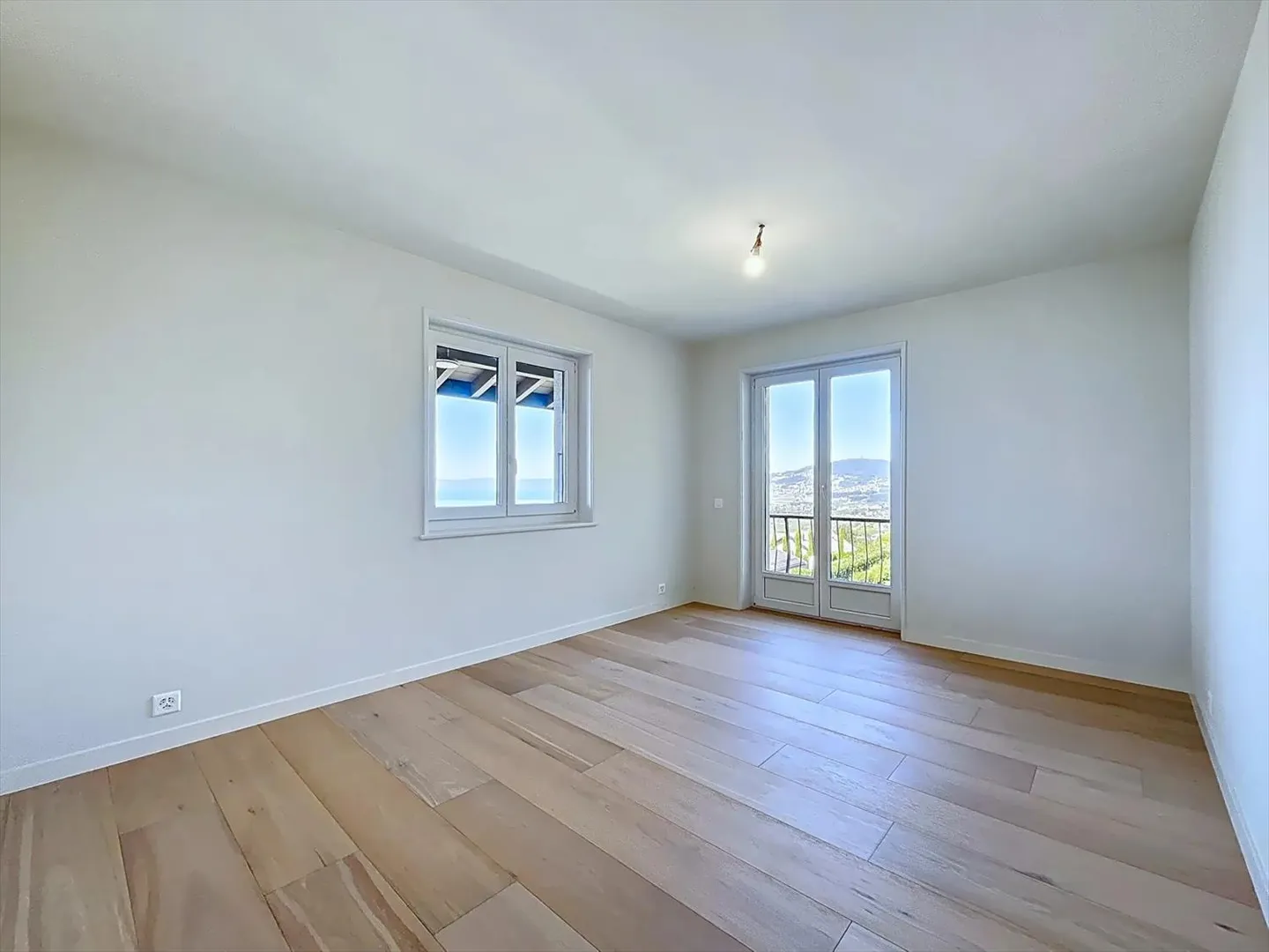 Prächtige und helle Einzelvilla! - Foto 8 von 13