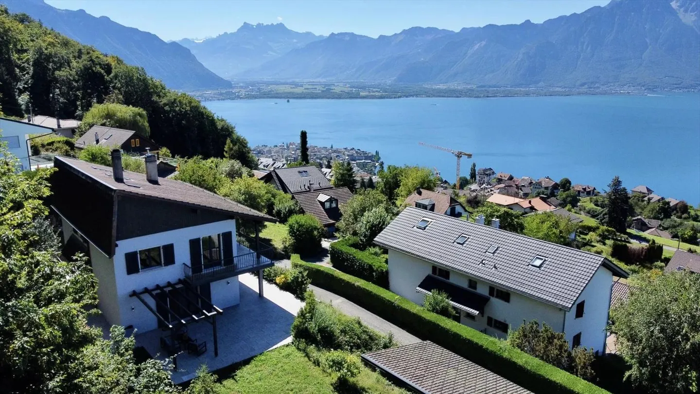 Prächtige und helle Einzelvilla! - Foto 12 von 13