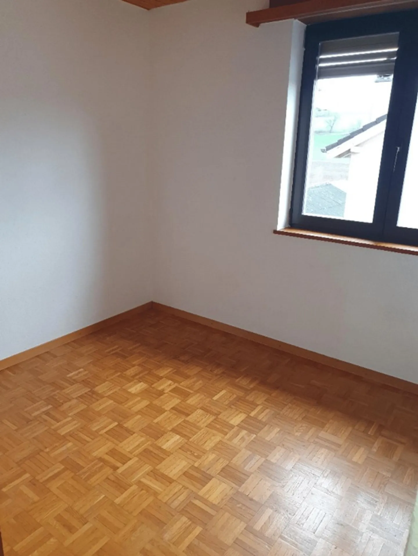 Spacious Family Apartment - Photo 7 of 8