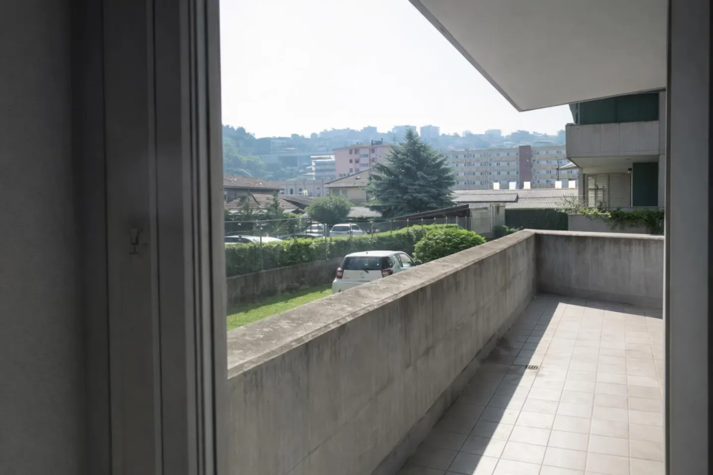 Renovated and central 3.5 room apartments for rent - Photo 12 of 14