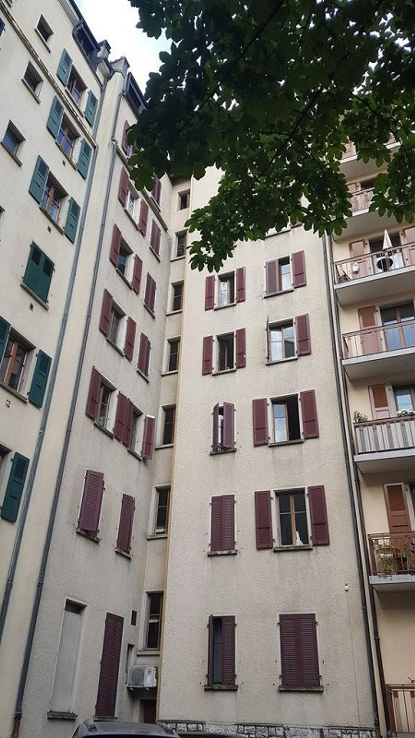 To seize! Magnificent apartment in Carouge! - Photo 1 of 6