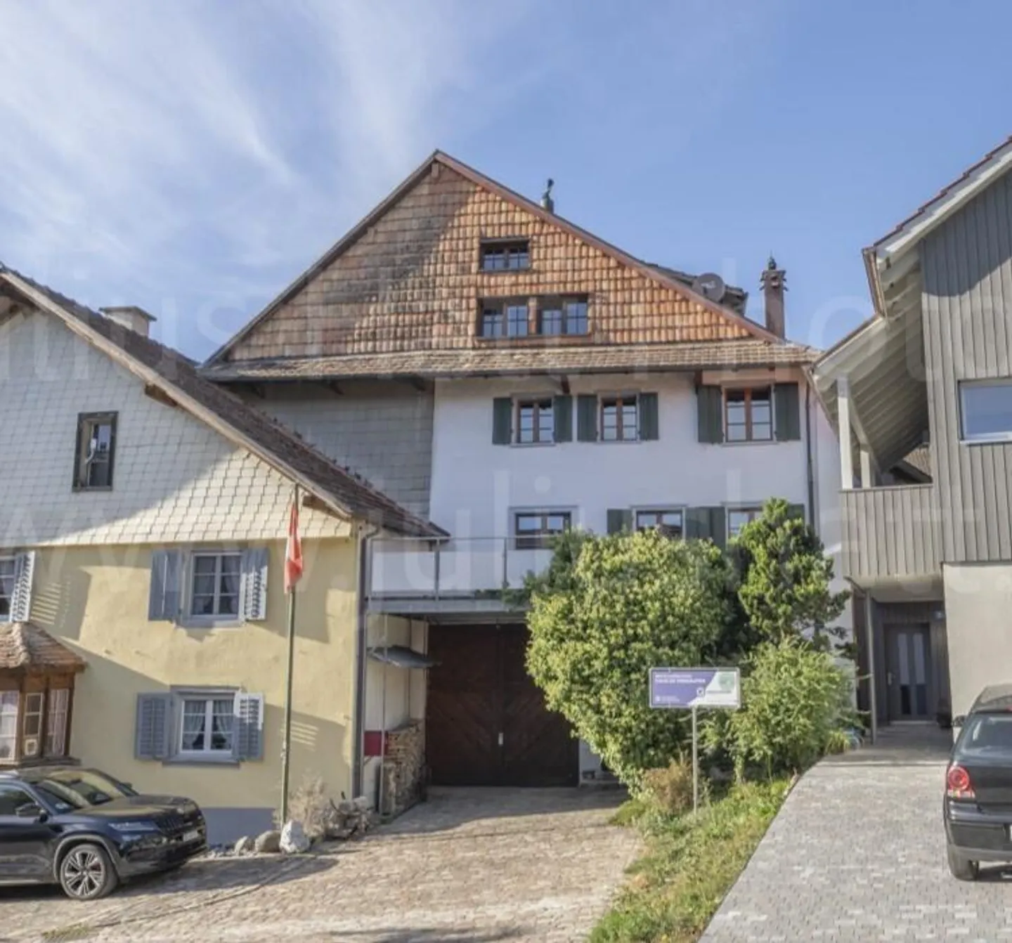 Affascinante casa unifamiliare di 6 stanze a Wilchingen - Foto 1 di 5