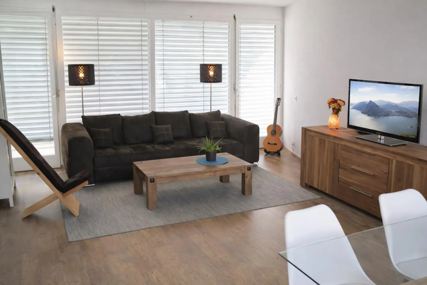 Renovated and central 3.5 room apartments for rent - Photo 6 of 14