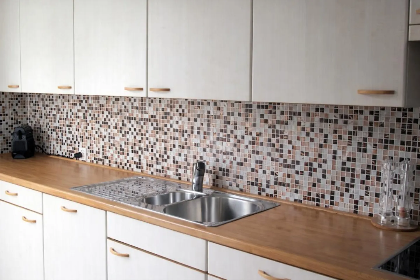 Renovated and central 3.5 room apartments for rent - Photo 8 of 14