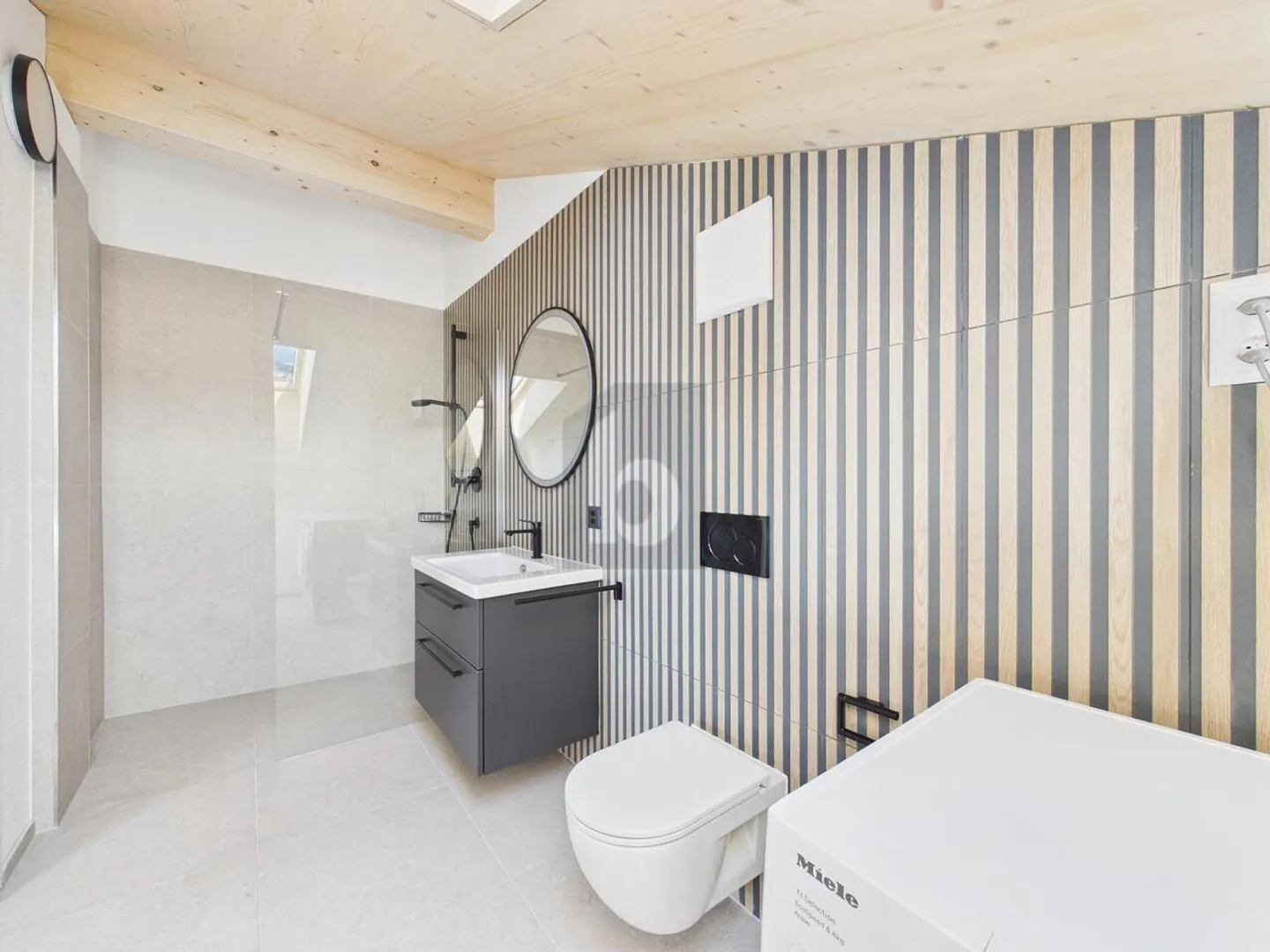 NEW BUILD AT WERDENBERGER LAKE (C301) - Photo 3 of 6