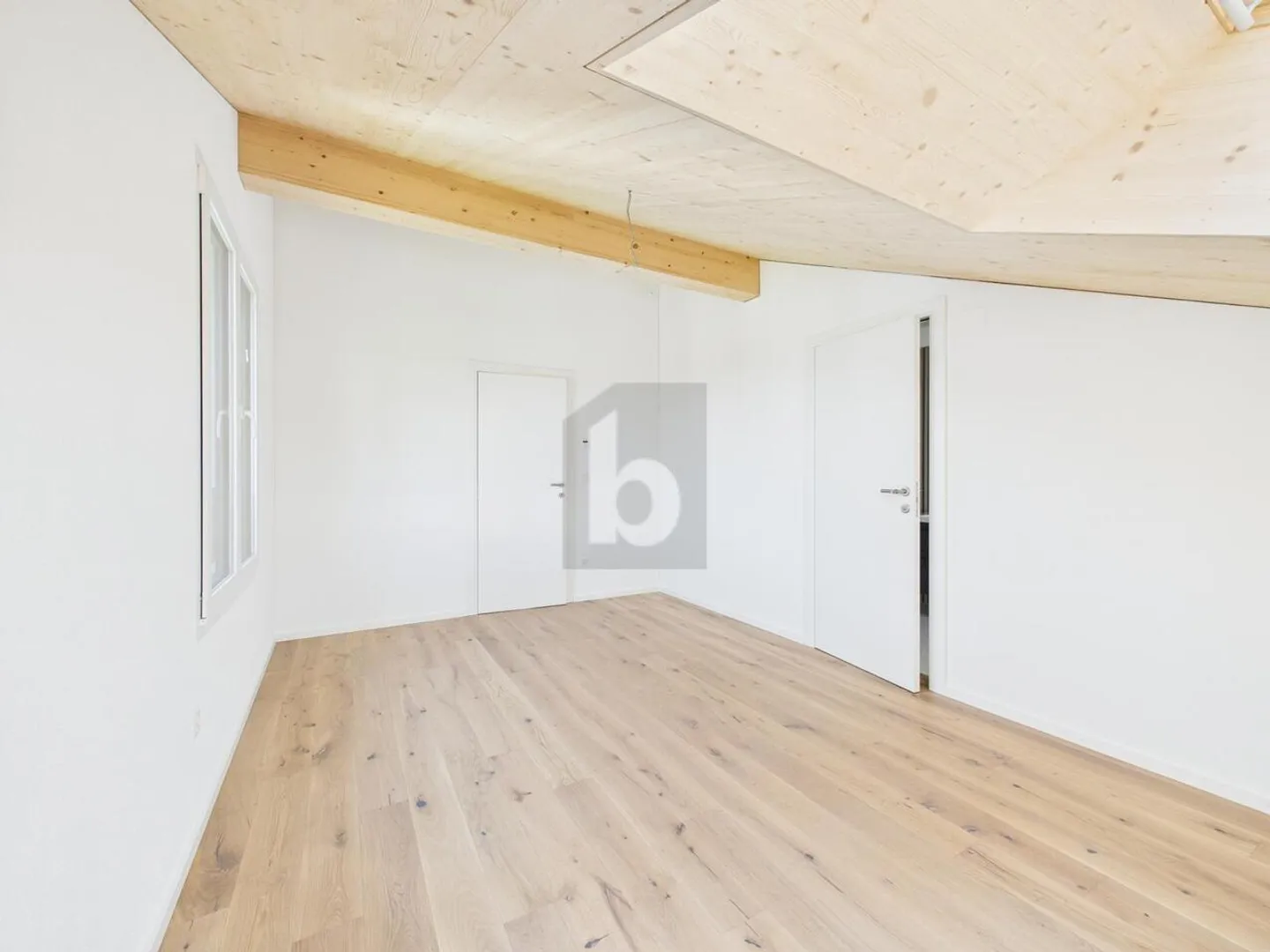 NEW BUILD AT WERDENBERGER LAKE (C301) - Photo 4 of 6