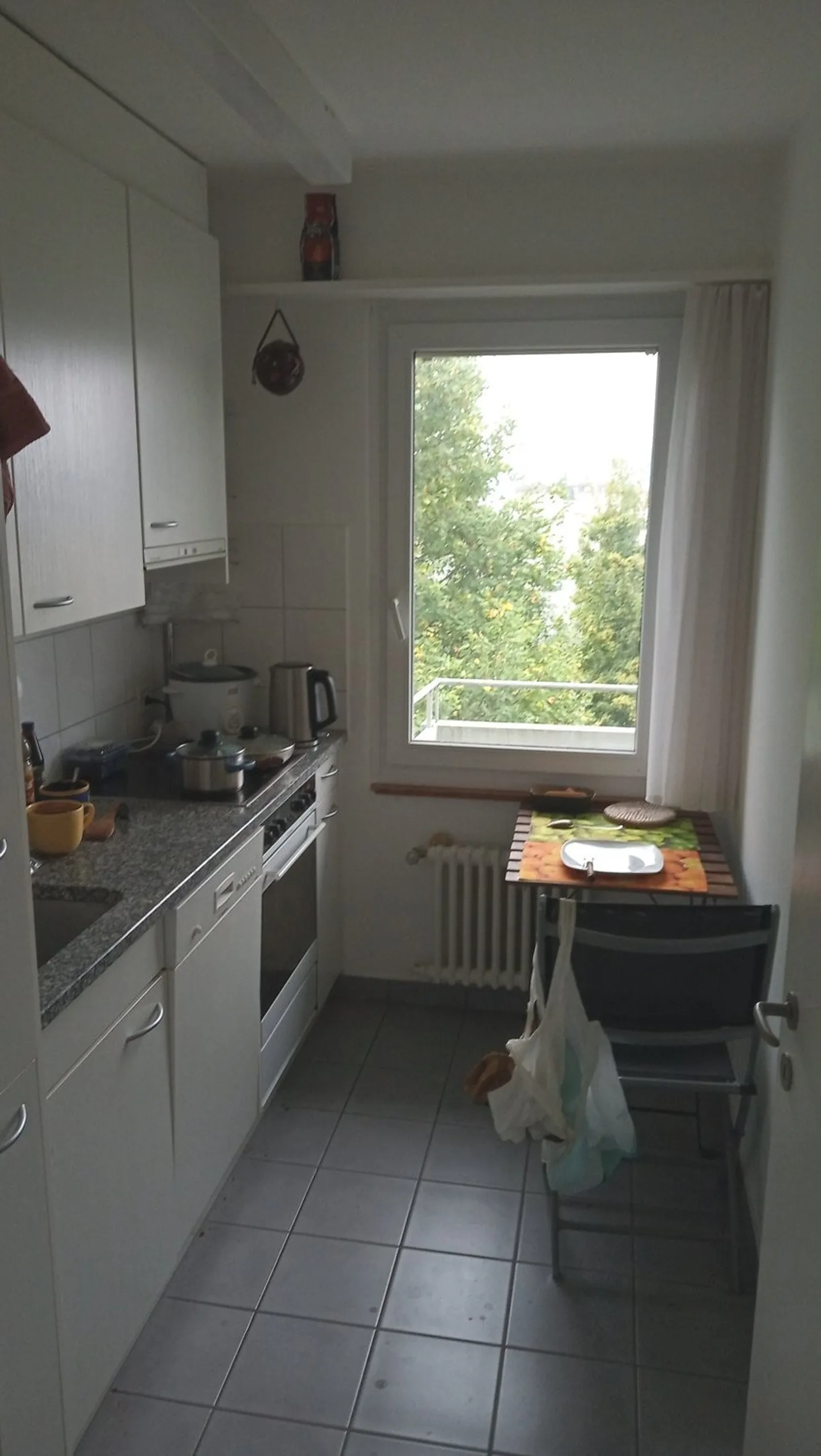 2 ZI-WOHNUNG IN STÄFA (ZH), MÖBLIERT, TEMPORÄR - Foto 4 von 6