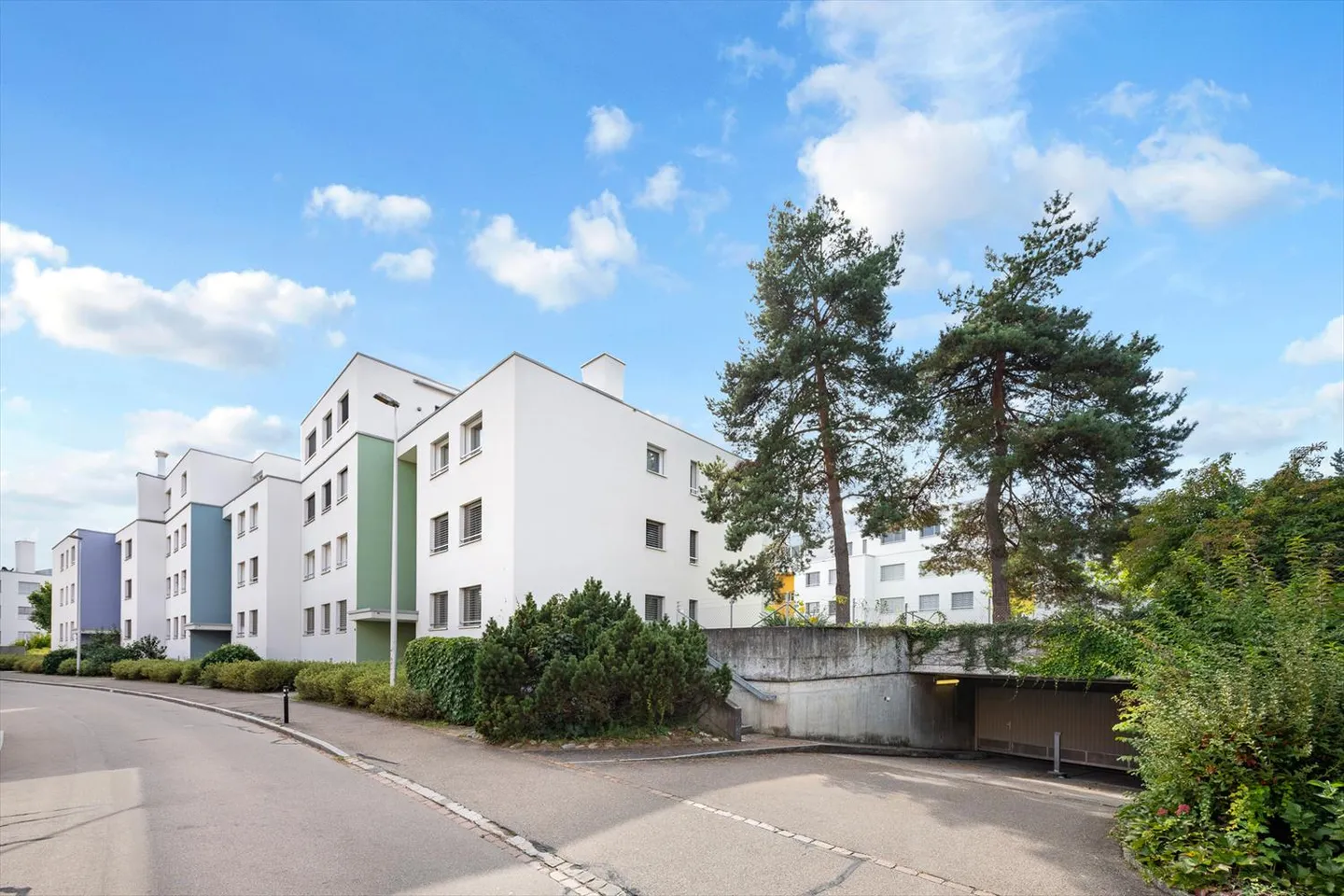 Very central yet in a quiet and green residential area - Photo 1 of 7