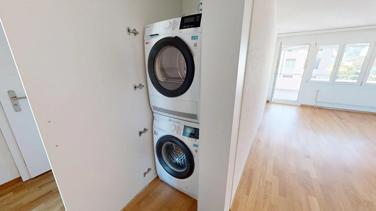 Appartement 4.5 pièces récemment rénové à Altstätten - Photo 8 sur 10