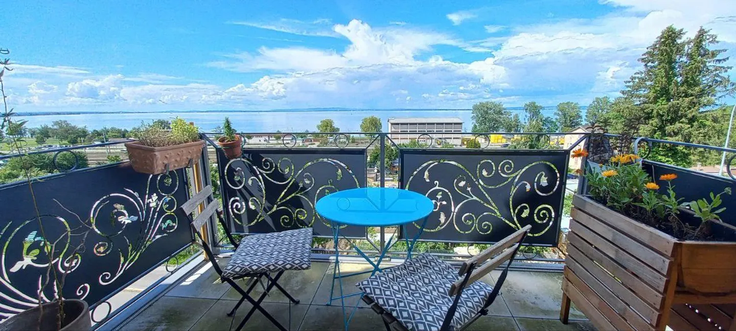 Appartamento di 4 locali con vista lago - Foto 1 di 17