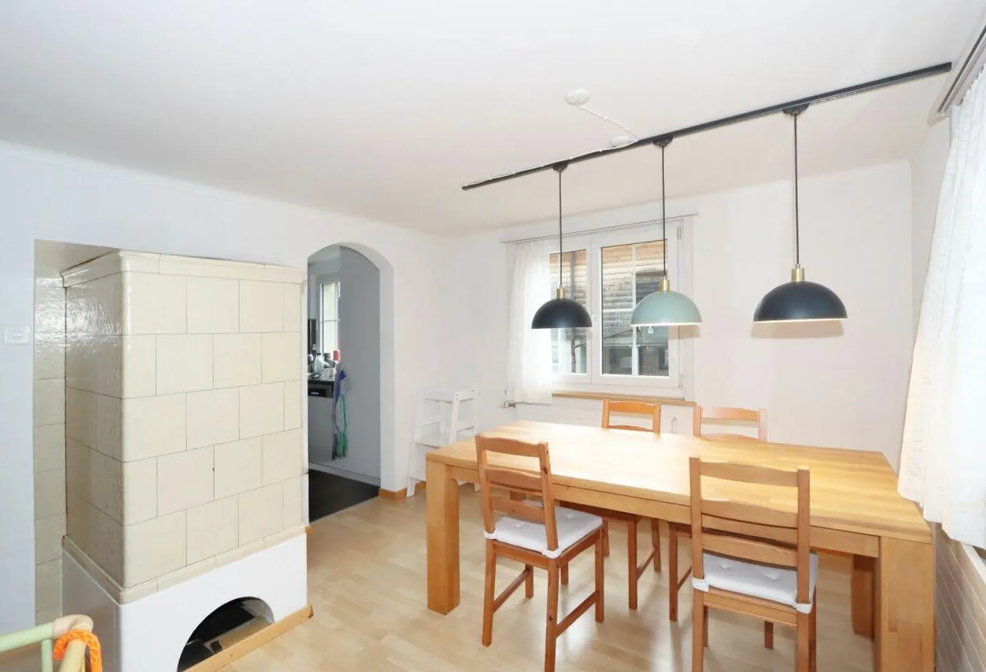 Casa unifamiliare indipendente con grande giardino e dintorni a Riedern GL - Foto 10 di 16
