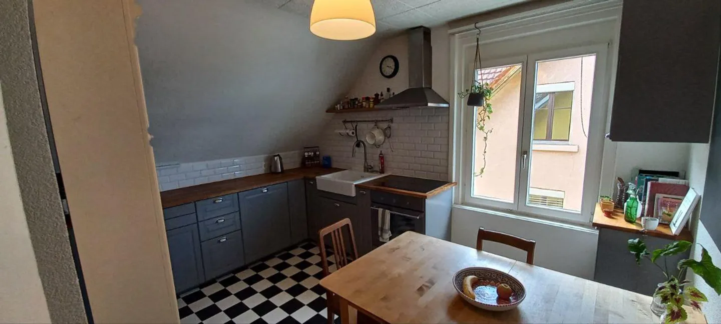 Appartamento di 4 locali con vista lago - Foto 3 di 17