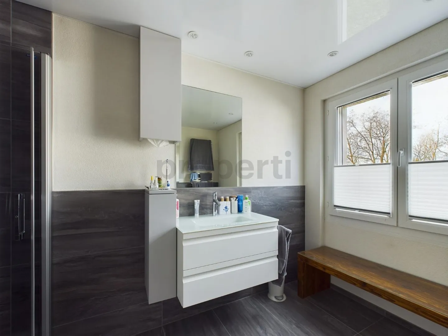 Incantevole casa a schiera di 5,5 stanze con un'atmosfera idilliaca a Endingen - Foto 7 di 11