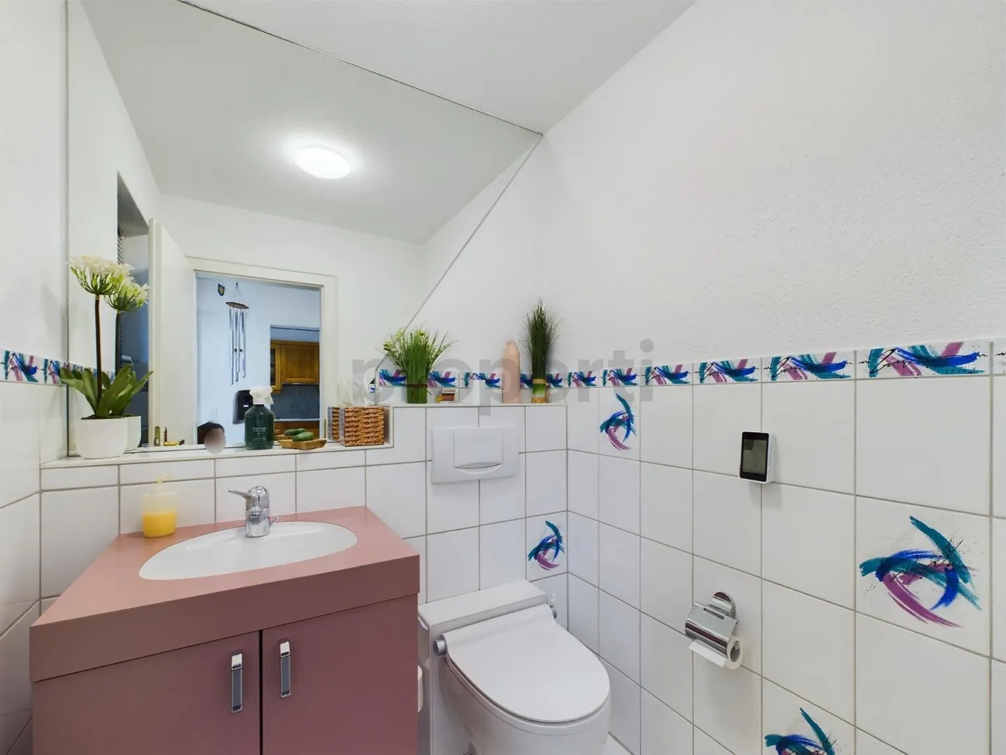 Incantevole casa a schiera di 5,5 stanze con un'atmosfera idilliaca a Endingen - Foto 9 di 11