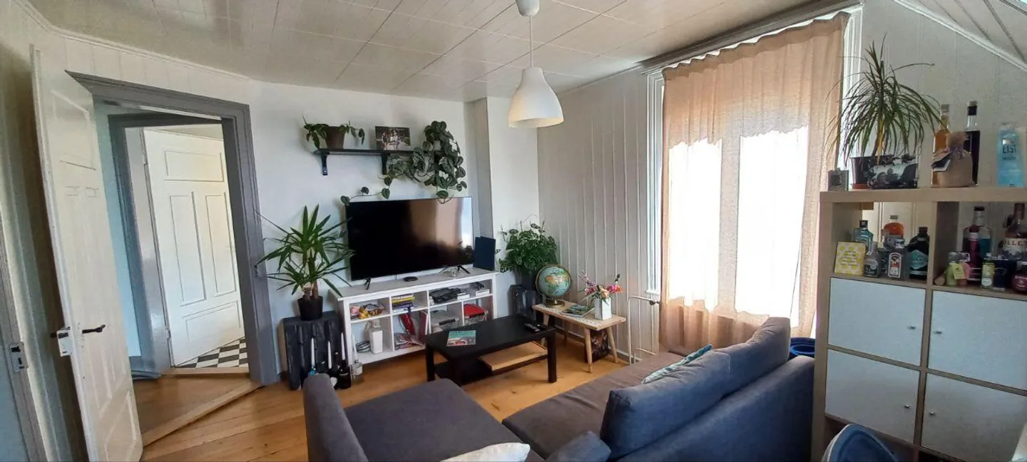 Appartamento di 4 locali con vista lago - Foto 5 di 17