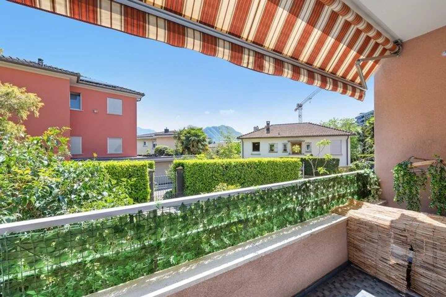 AFFASCINANTE CASA MULTIFAMILIARE - COMPLETAMENTE AFFITTATA - Foto 7 di 8