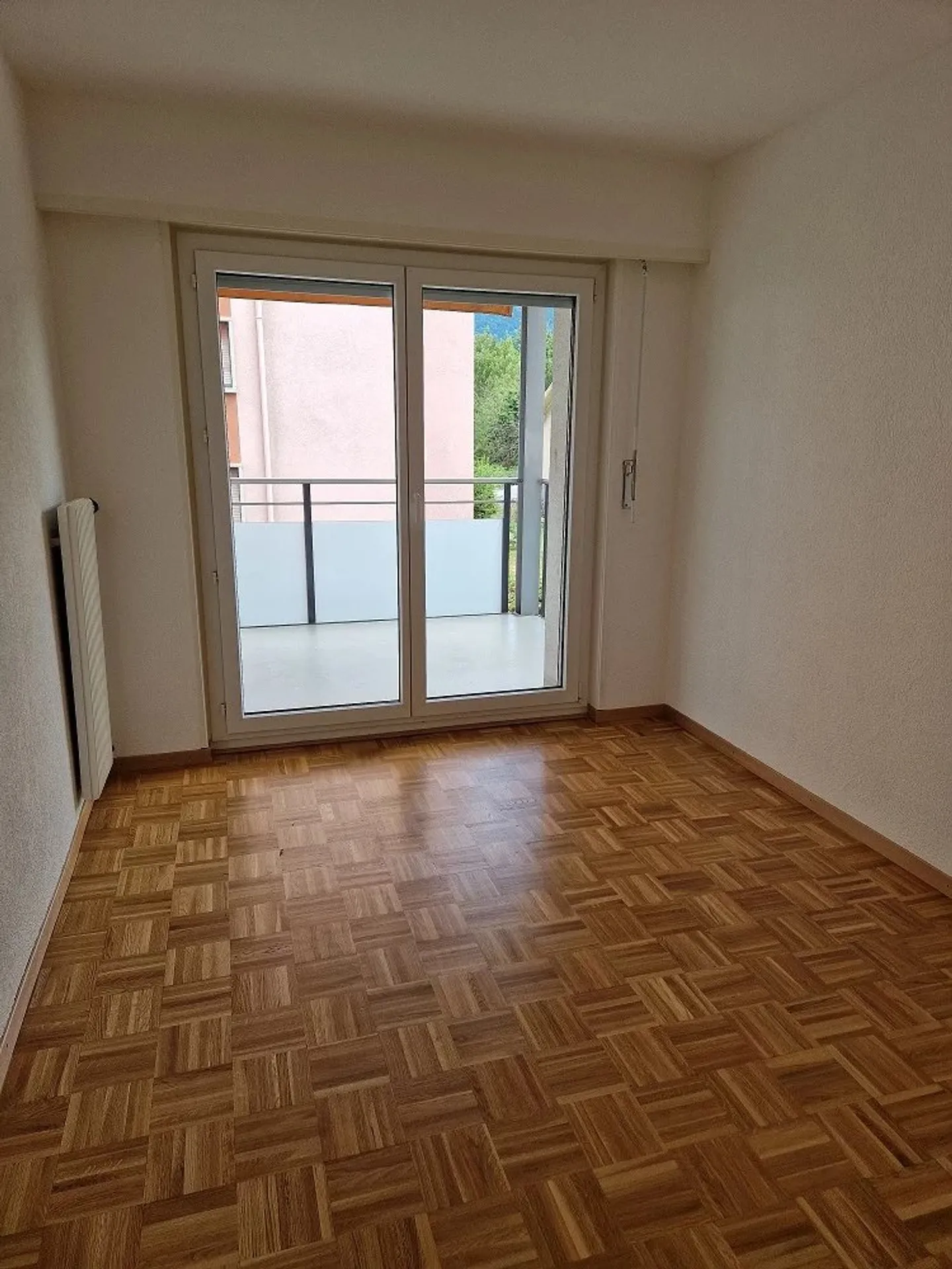 Charmant Appartement 3 Pièces - Photo 3 sur 7