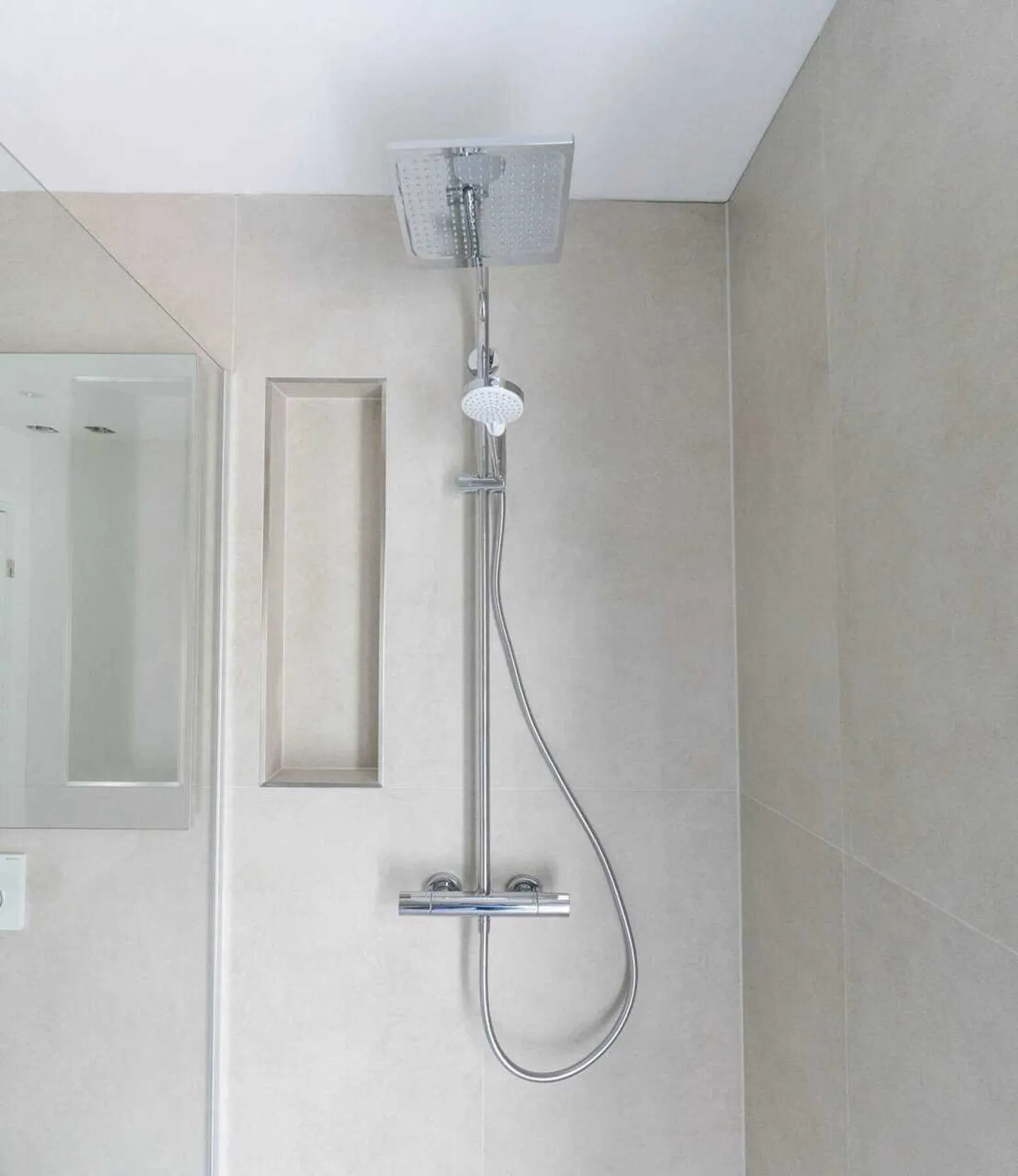 Modern 2.5-room apartment for rent in the heart of Grenchen - Photo 8 of 9