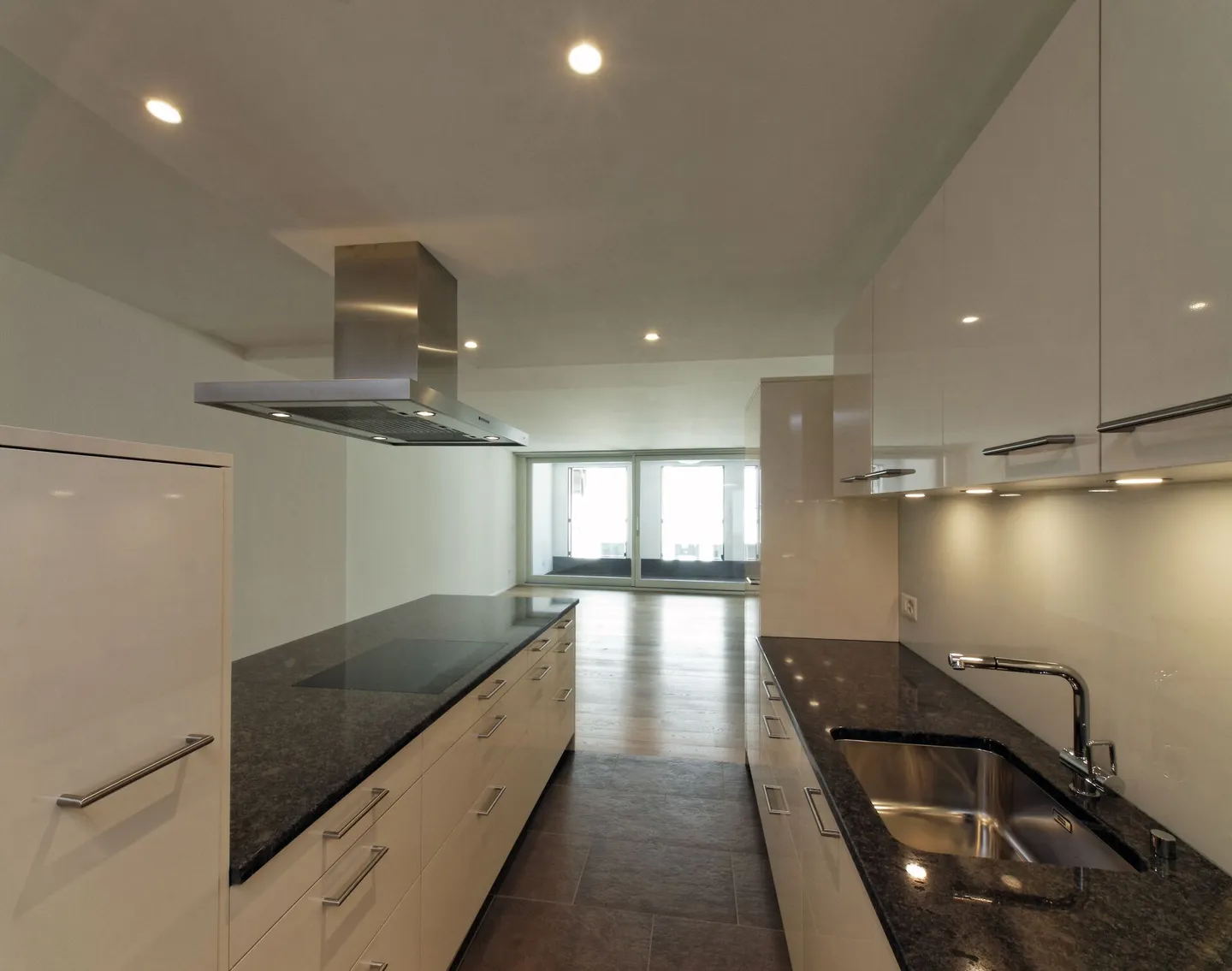 3.5-room apartment / 3rd floor - Photo 2 of 11