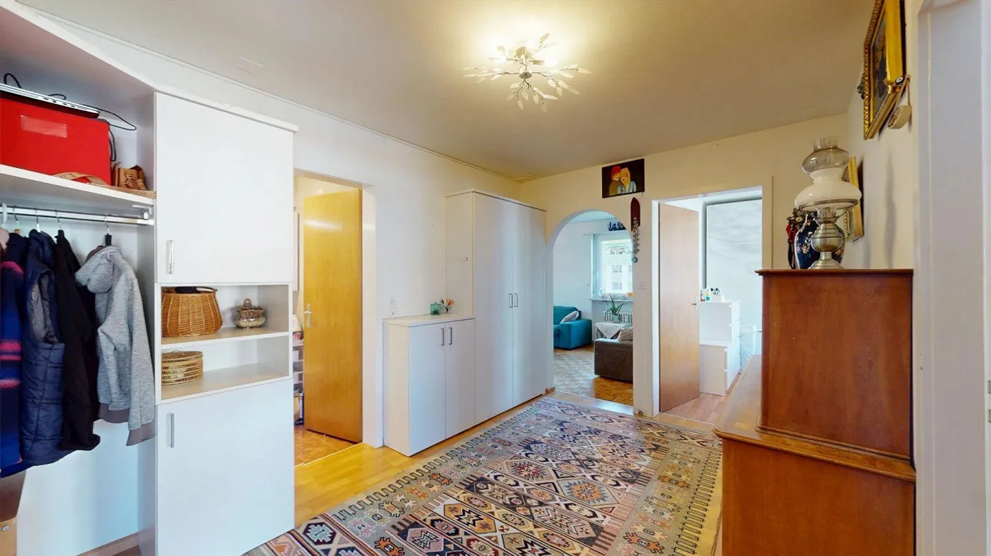 4.5-Room Apartment Central Living in Pratteln - Photo 3 of 20