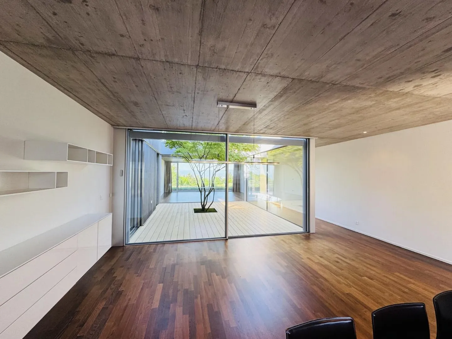 Aran: Grand appartement de 6,5 pièces avec une vue imprenable - Photo 2 sur 3