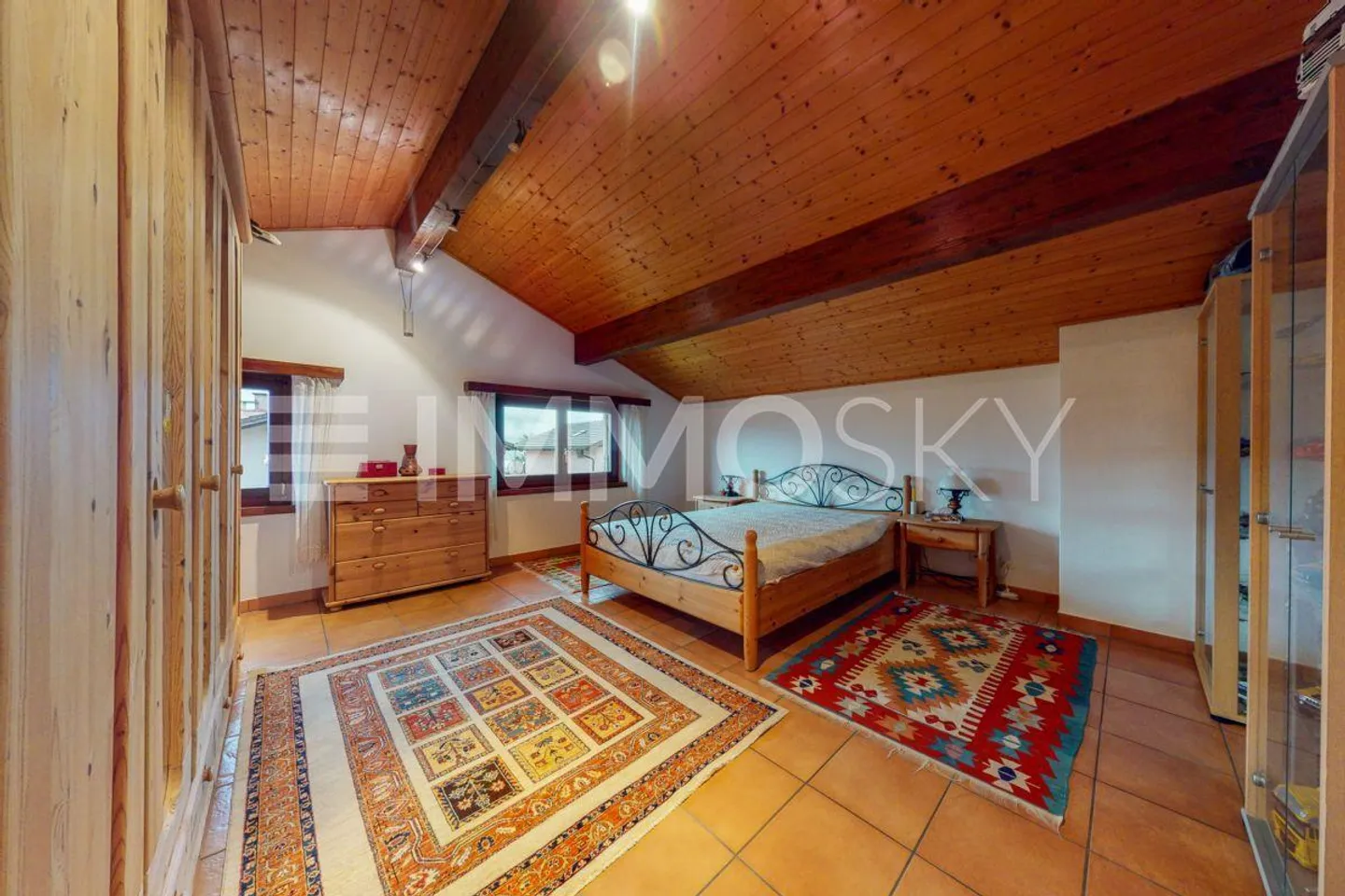Maison 7.5 pièces - Photo 3 sur 4