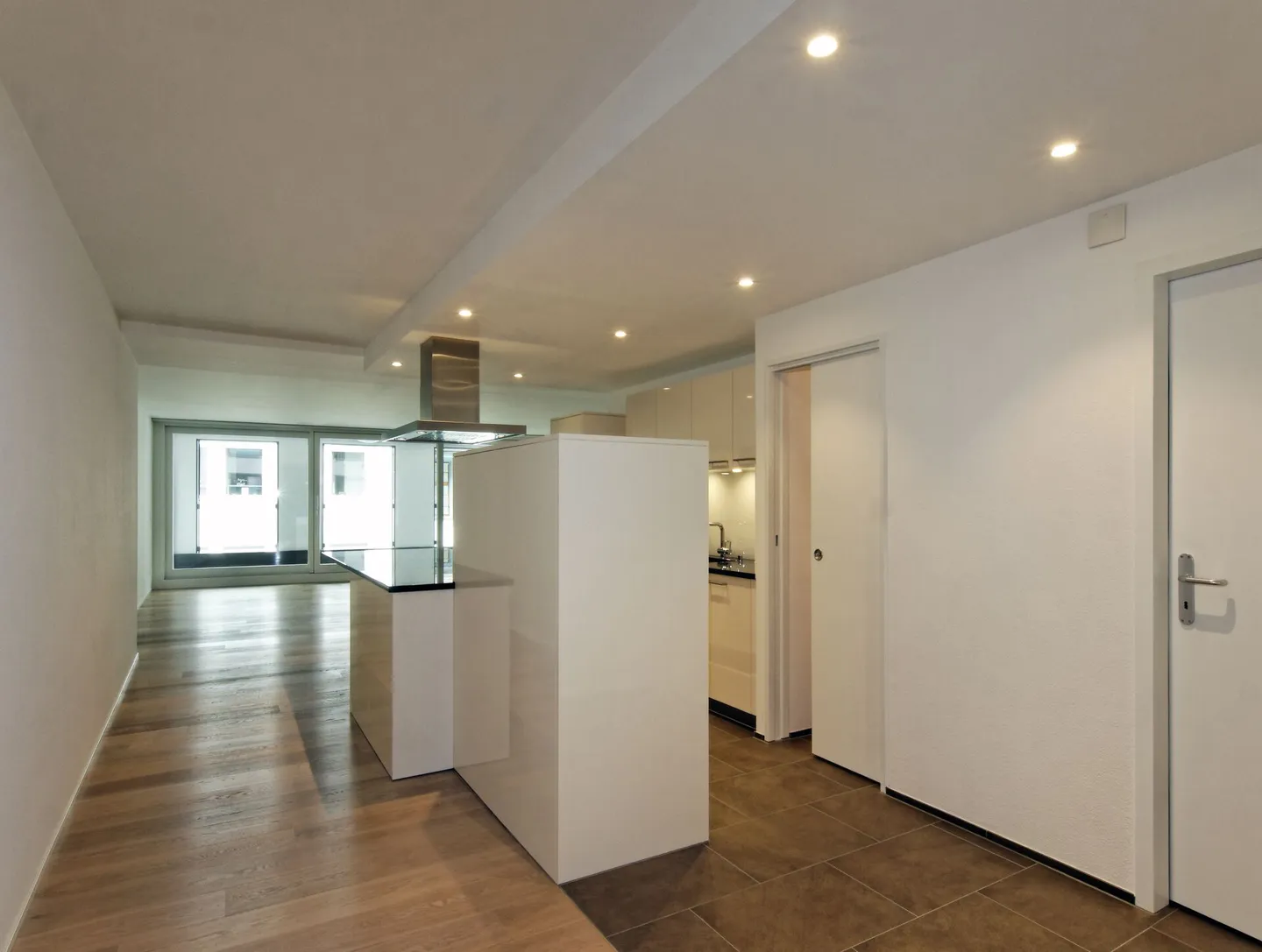 3.5-room apartment / 3rd floor - Photo 3 of 11