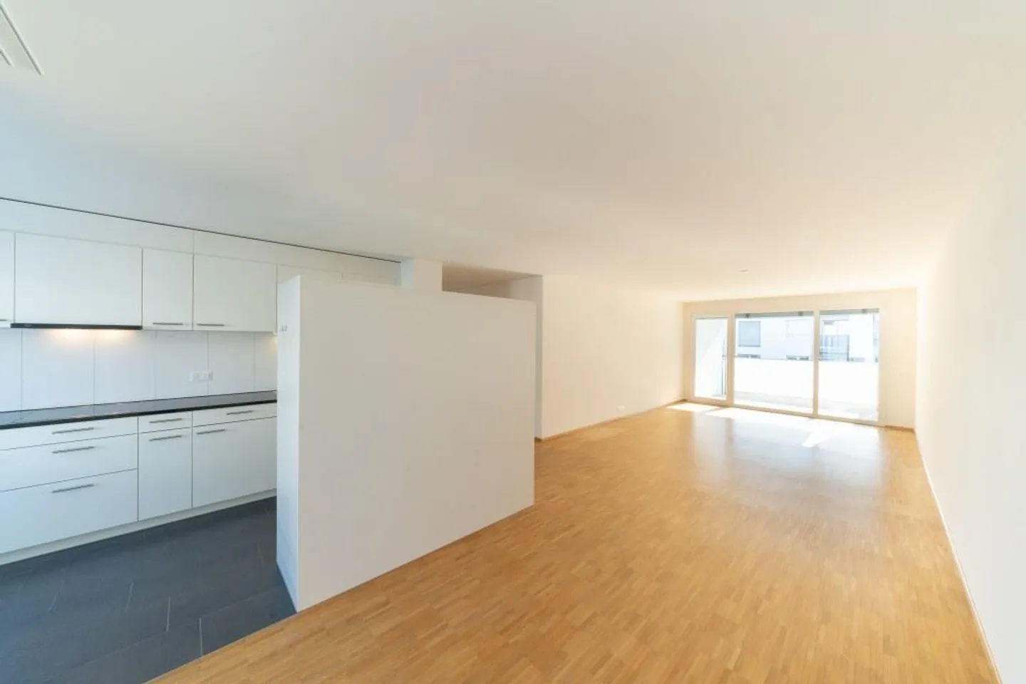 3.5-Room Ground Floor Apartment in Belp! - Photo 2 of 6