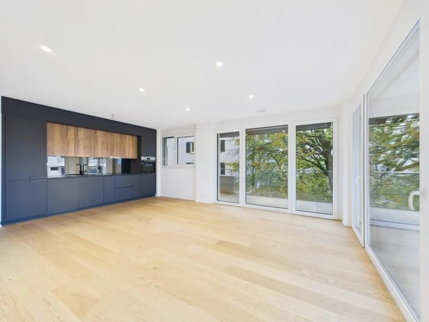 NEUE 4,5-Zimmer-Wohnung mit 111m2 im 1. Stock in Prilly - Foto 1 von 11