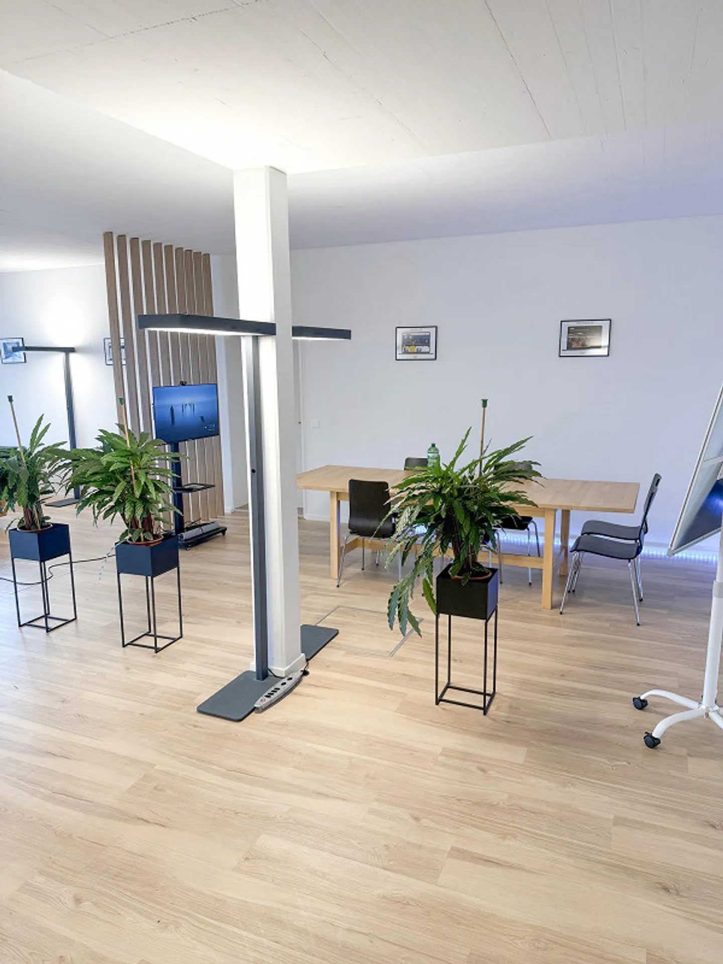 Central. Moderne. Représentatif. Votre nouveau bureau directement à la gare. - Photo 7 sur 15