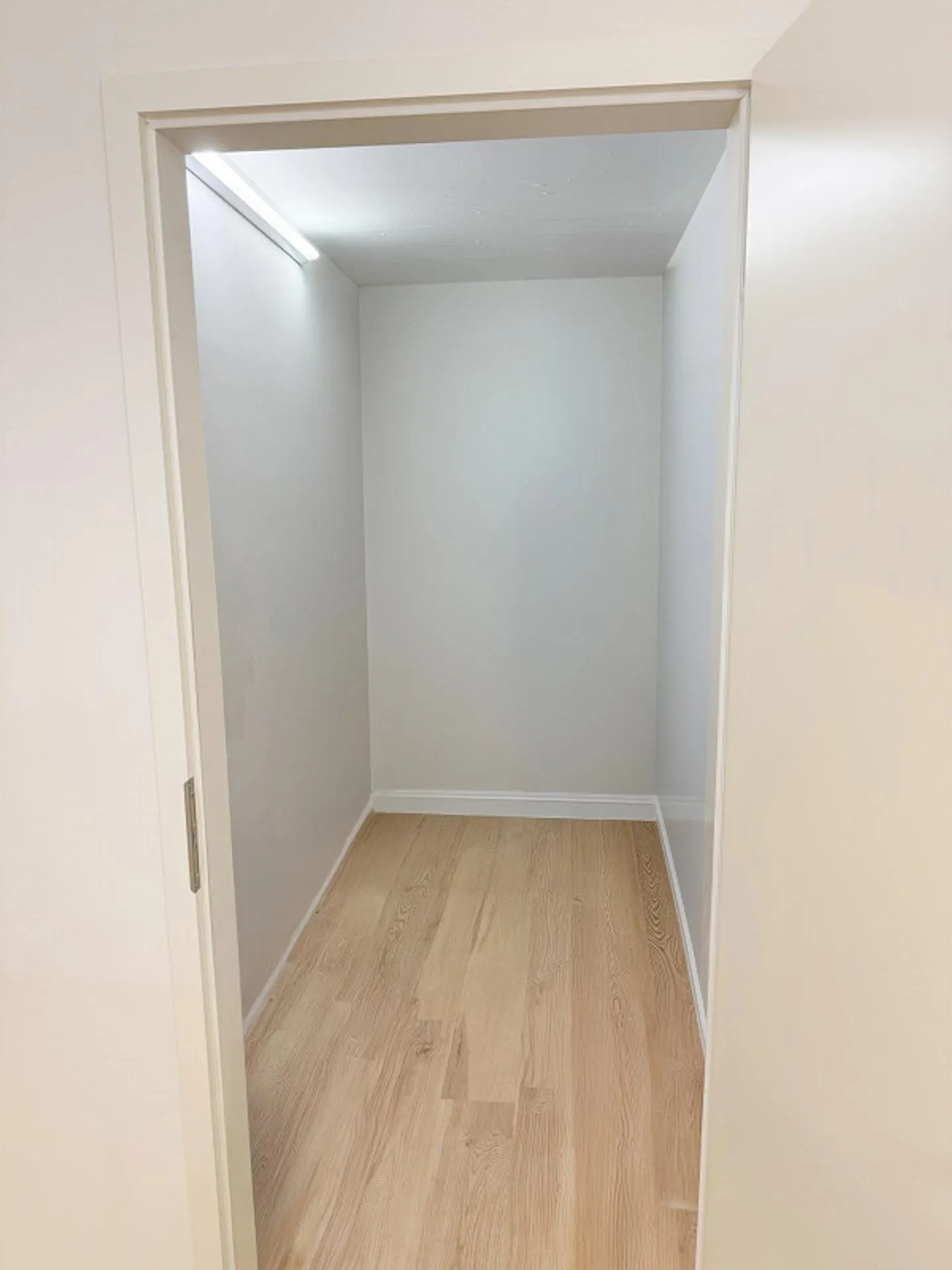 Central. Moderne. Représentatif. Votre nouveau bureau directement à la gare. - Photo 14 sur 15