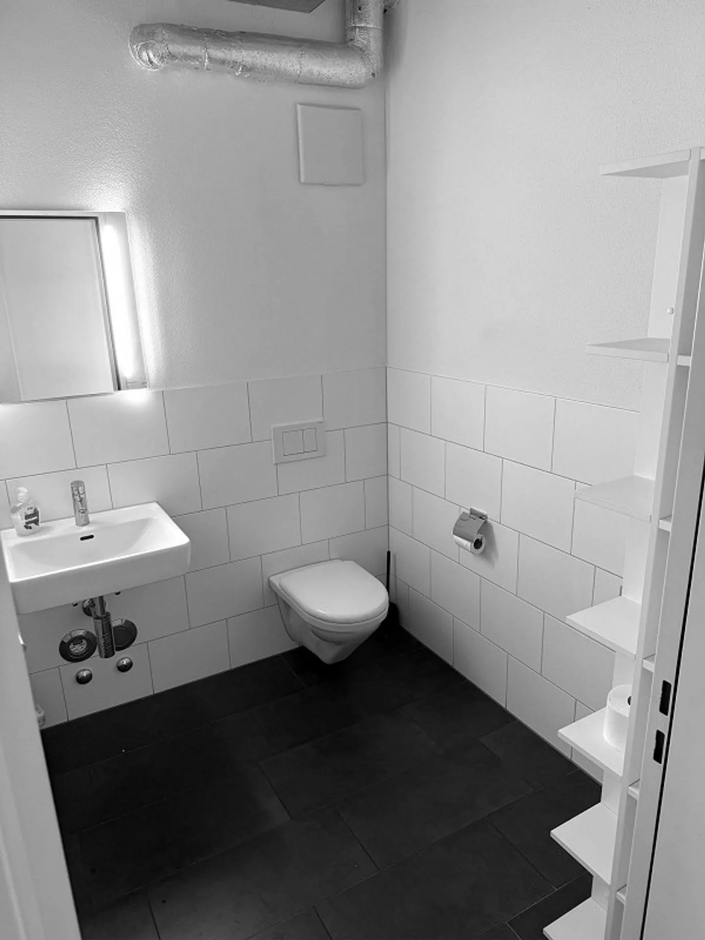 Central. Moderne. Représentatif. Votre nouveau bureau directement à la gare. - Photo 15 sur 15