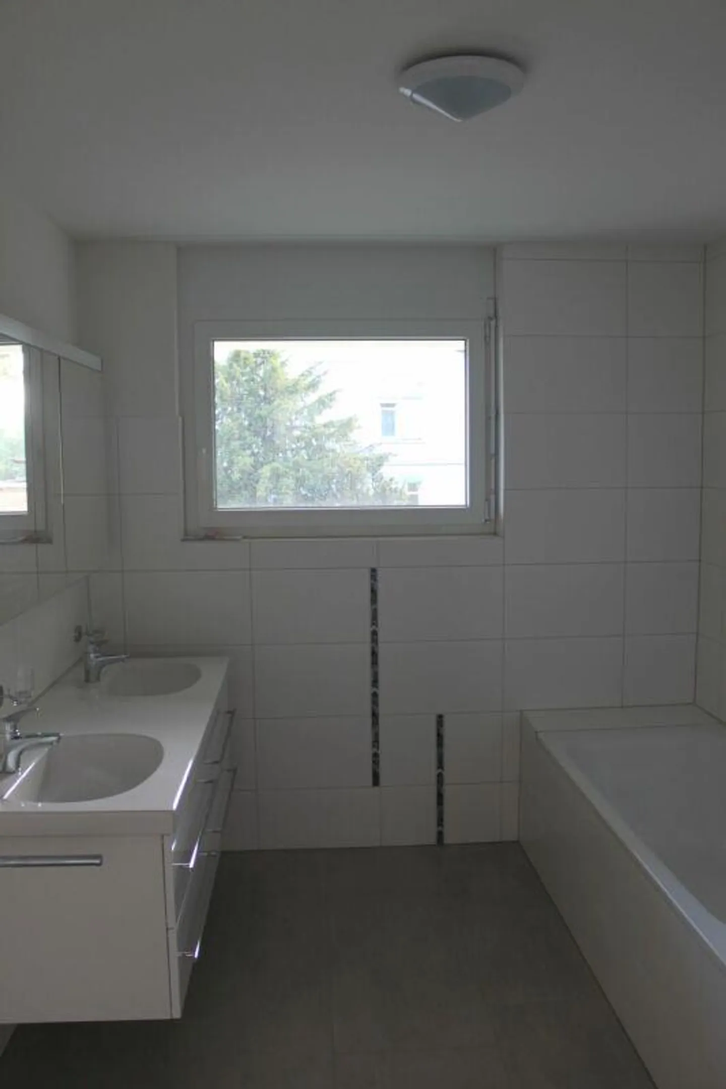 4.5-Zimmer-Wohnung im Parterre, ca. 100m2 - Foto 6 von 10