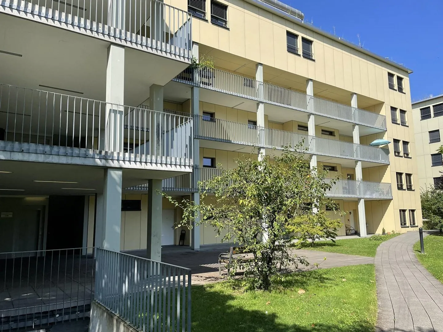 Studio à louer dans le centre de Grenchen - Photo 1 sur 9