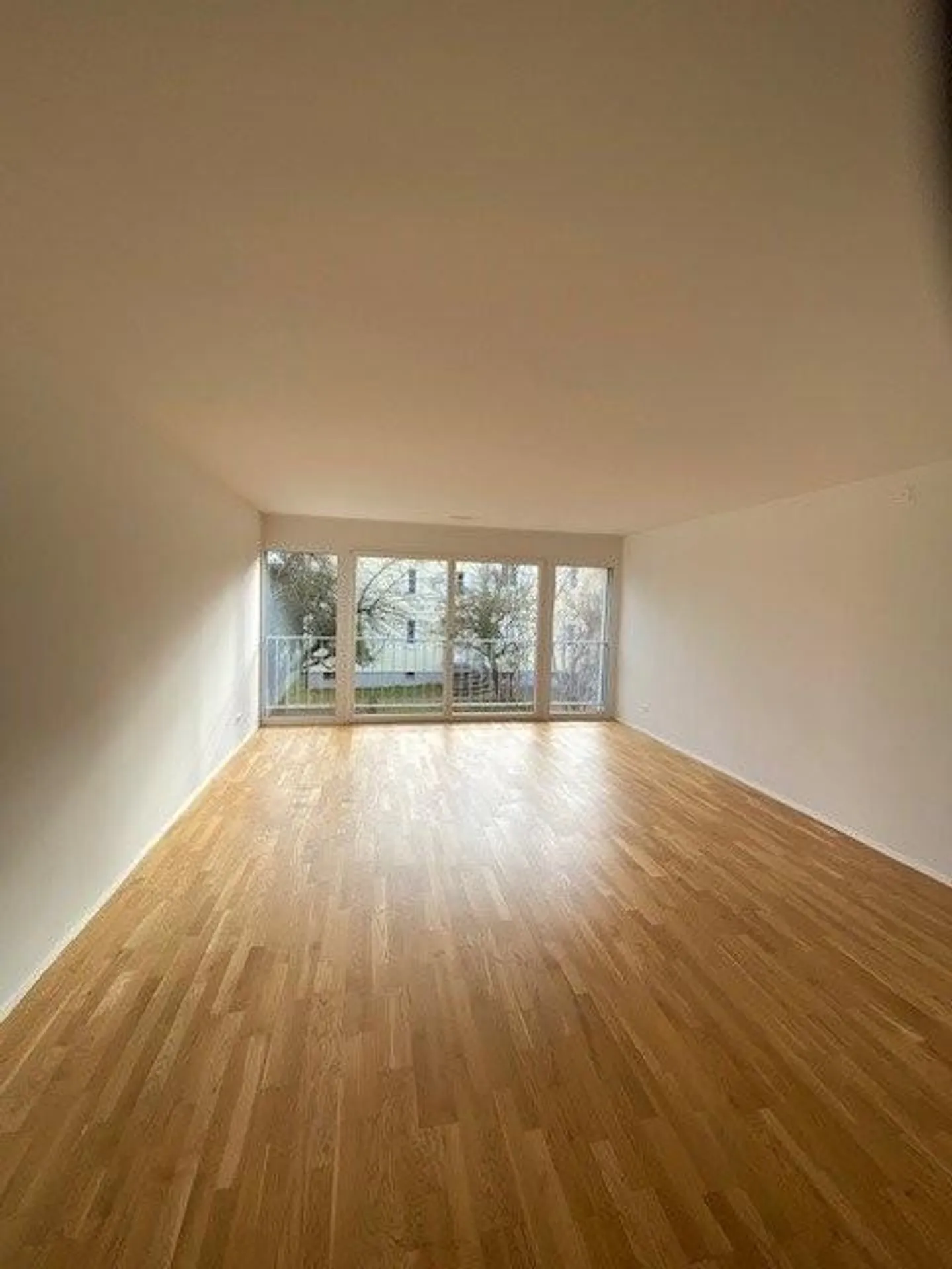 Studio à louer dans le centre de Grenchen - Photo 5 sur 9