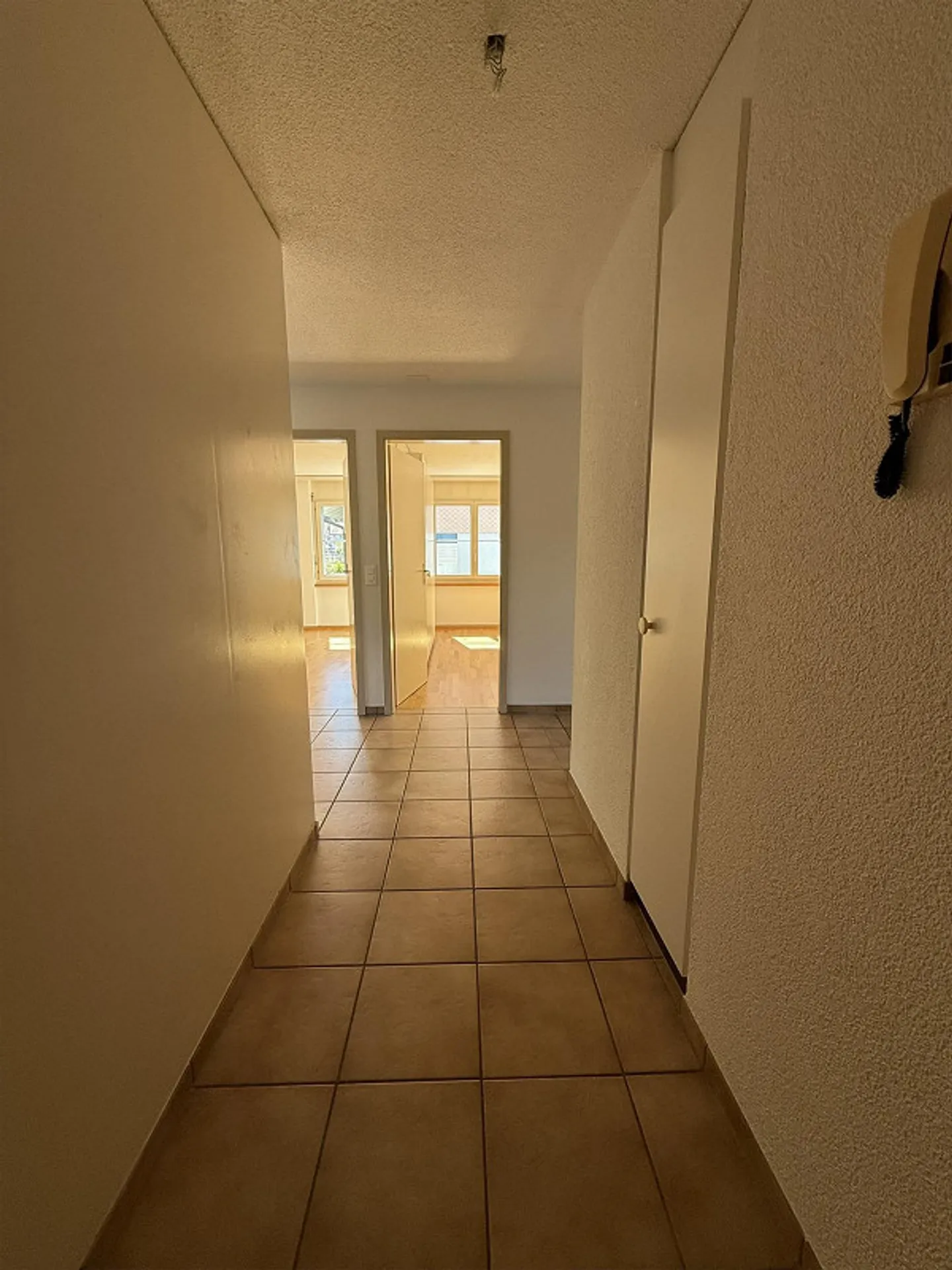 Appartamento accogliente e luminoso di 4,5 stanze a Heimberg - Foto 10 di 13