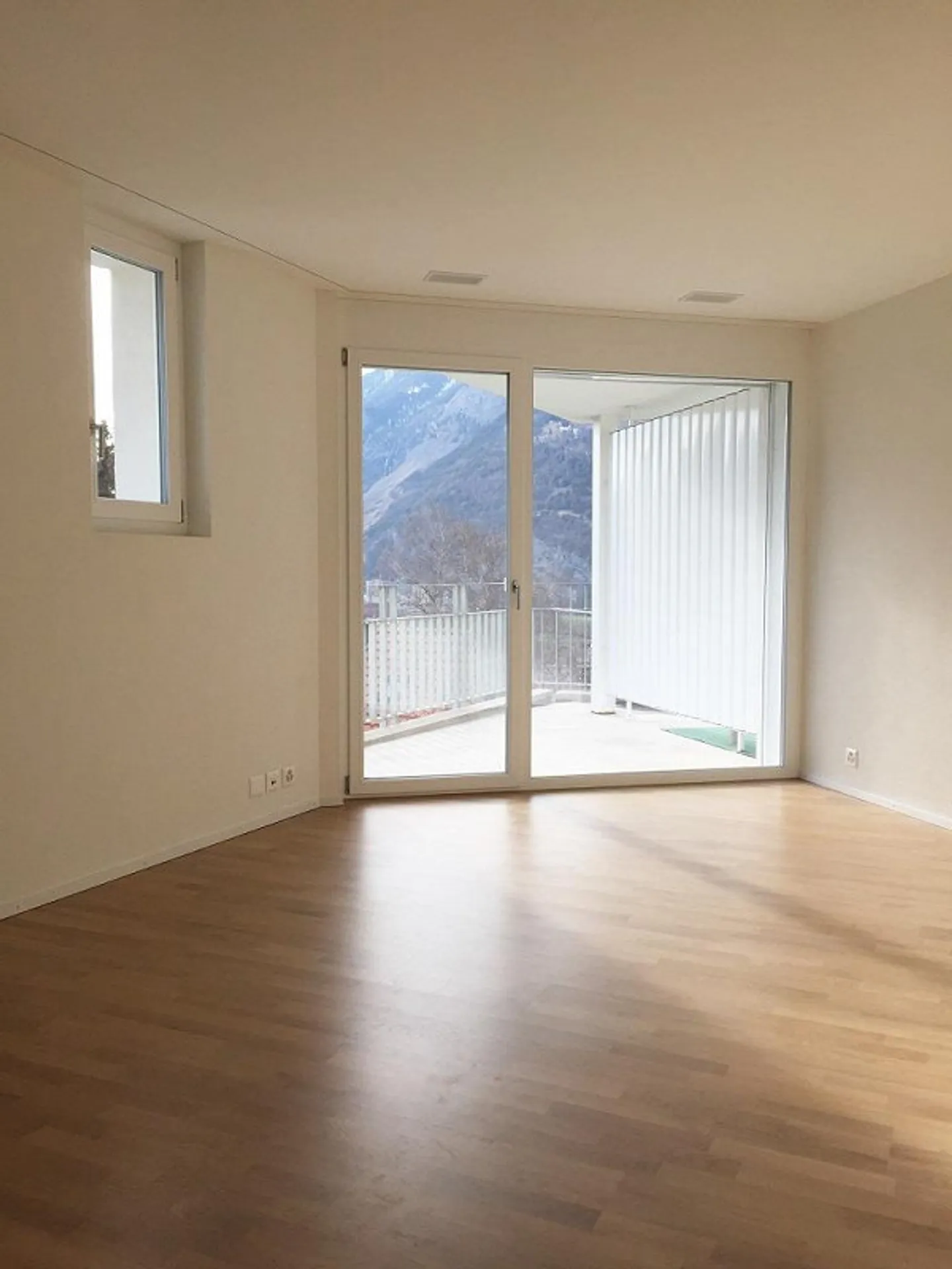 Modern Studio in Preferred Residential Area - Photo 4 of 7