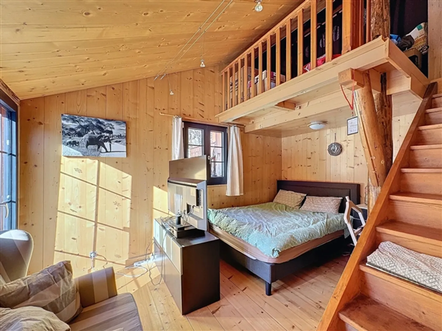 Authentic Renovated 8-Room Chalet - Photo 8 of 13