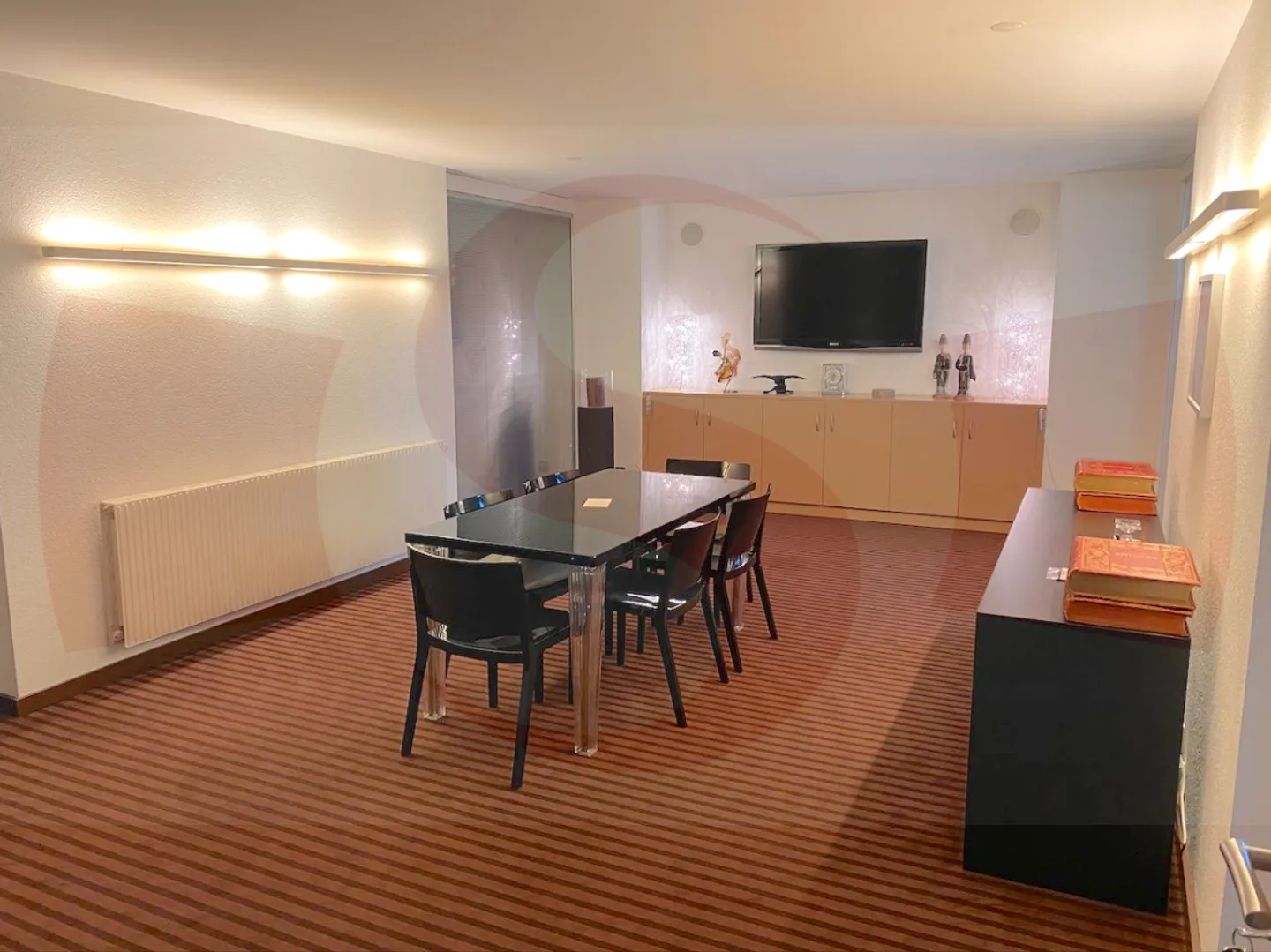 Unique Commercial Space in Vaud - Photo 5 of 6