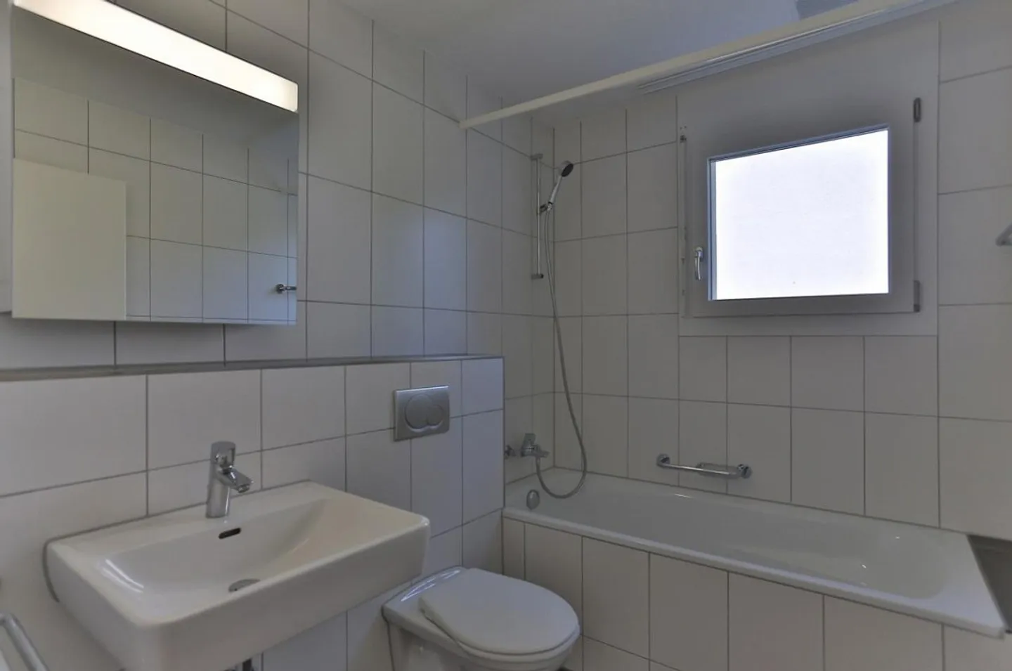 Appartement attrayant et moderne près de l'Aare - Photo 3 sur 5