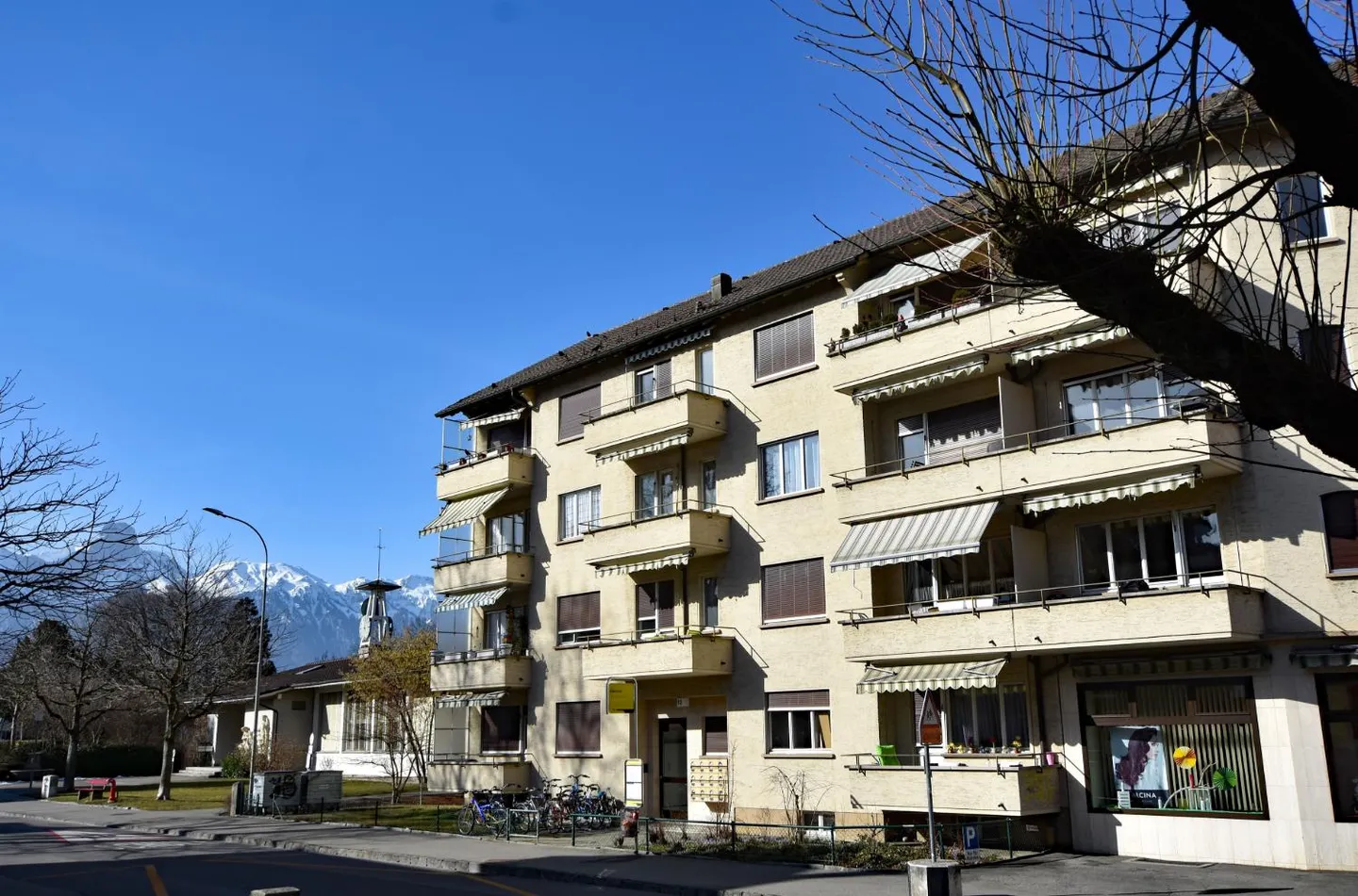 Charmante Wohnung in Thun - Foto 1 von 7